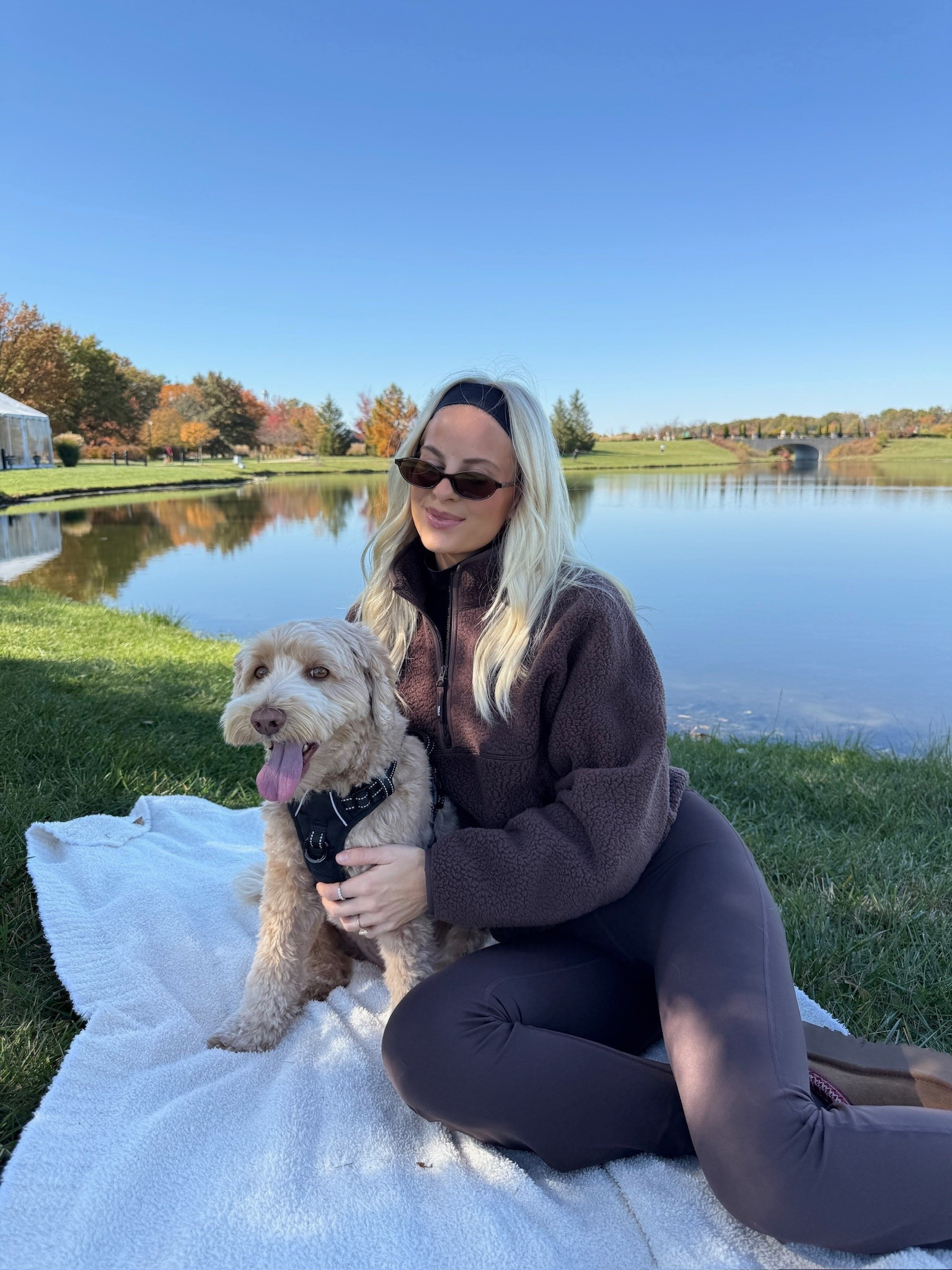 Fall Walk Outfit: medium in pullover, small in turtleneck (linking similar), size 4 in pants, sized up a half size to the next whole size in Uggs.

#kathleenpost #fallfashion fall fleece, chocolate brown, cozy outfit, comfy outfit, fall athleisure, fall activewear 

#LTKSeasonal #LTKStyleTip #LTKActive