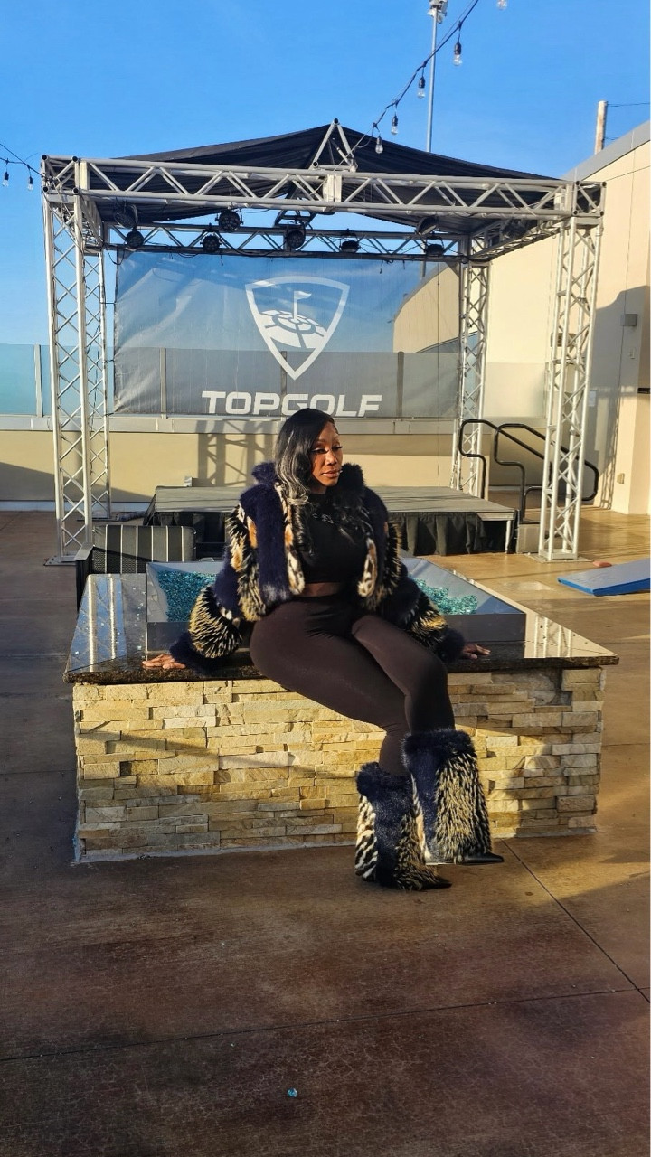 This outfit did not come to play 😍🔥

#LTKootd #LTKdayinmylife #LTKgrwm