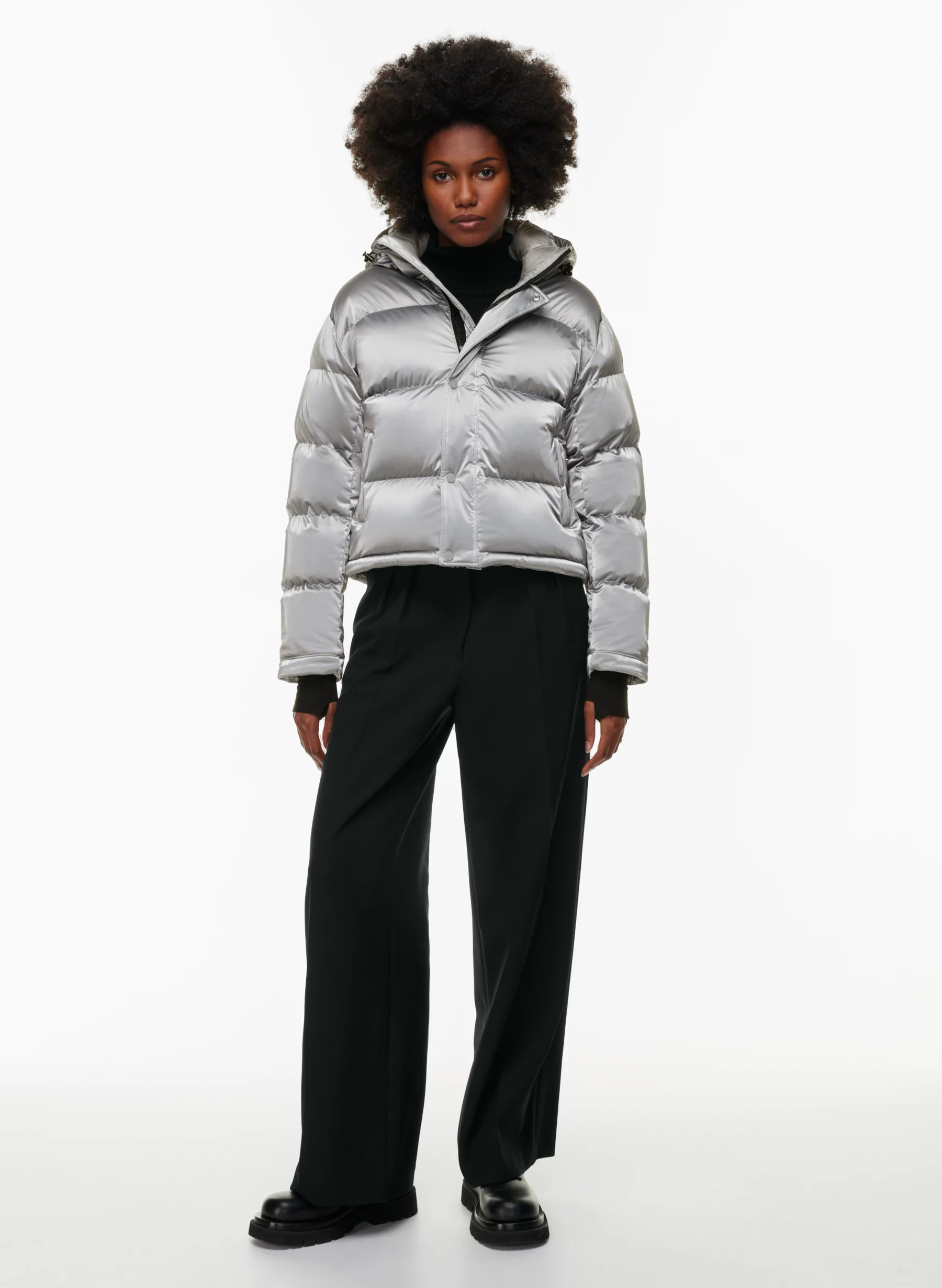 THE SUPER PUFF™ SHORTY | Aritzia