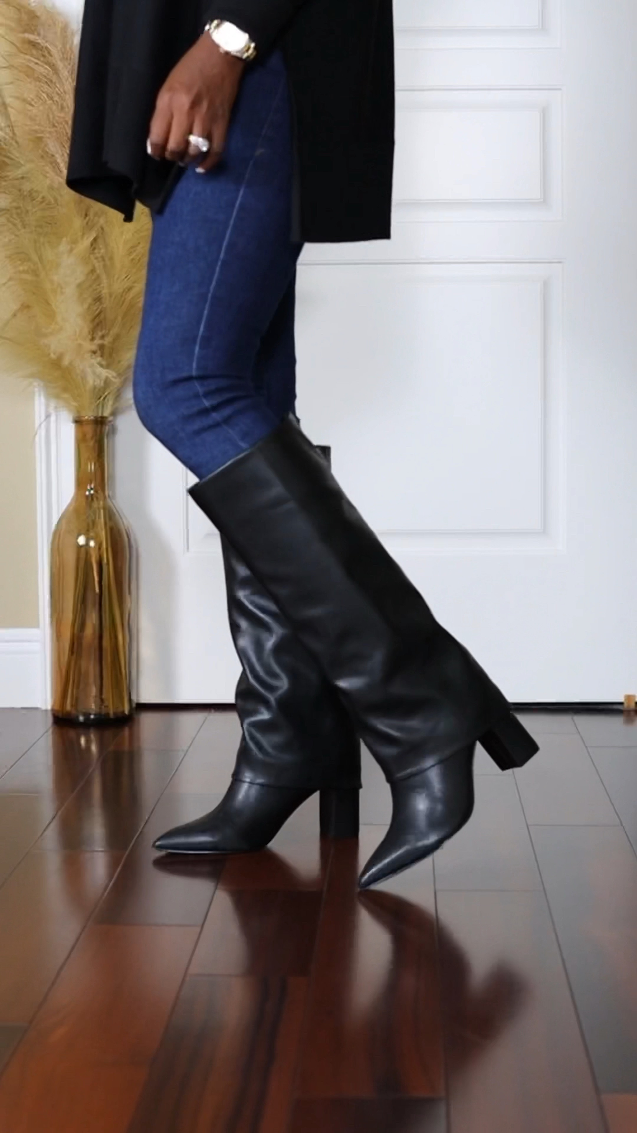 Fall Boots from DSW
25% off some styles. 

Black Flats: Wearing a size 8.5
Everything else I’m wearing a size 10. 

Fall Outfit, Fall Outfits, Boots, Fall Boots, Thanksgiving Outfit, Thanksgiving Outfits, On Sale, 
#LTKHolidaySale #LTKOver40 #LTKSaleAlert 

#LTKSeasonal #LTKVideo #LTKshoecrush