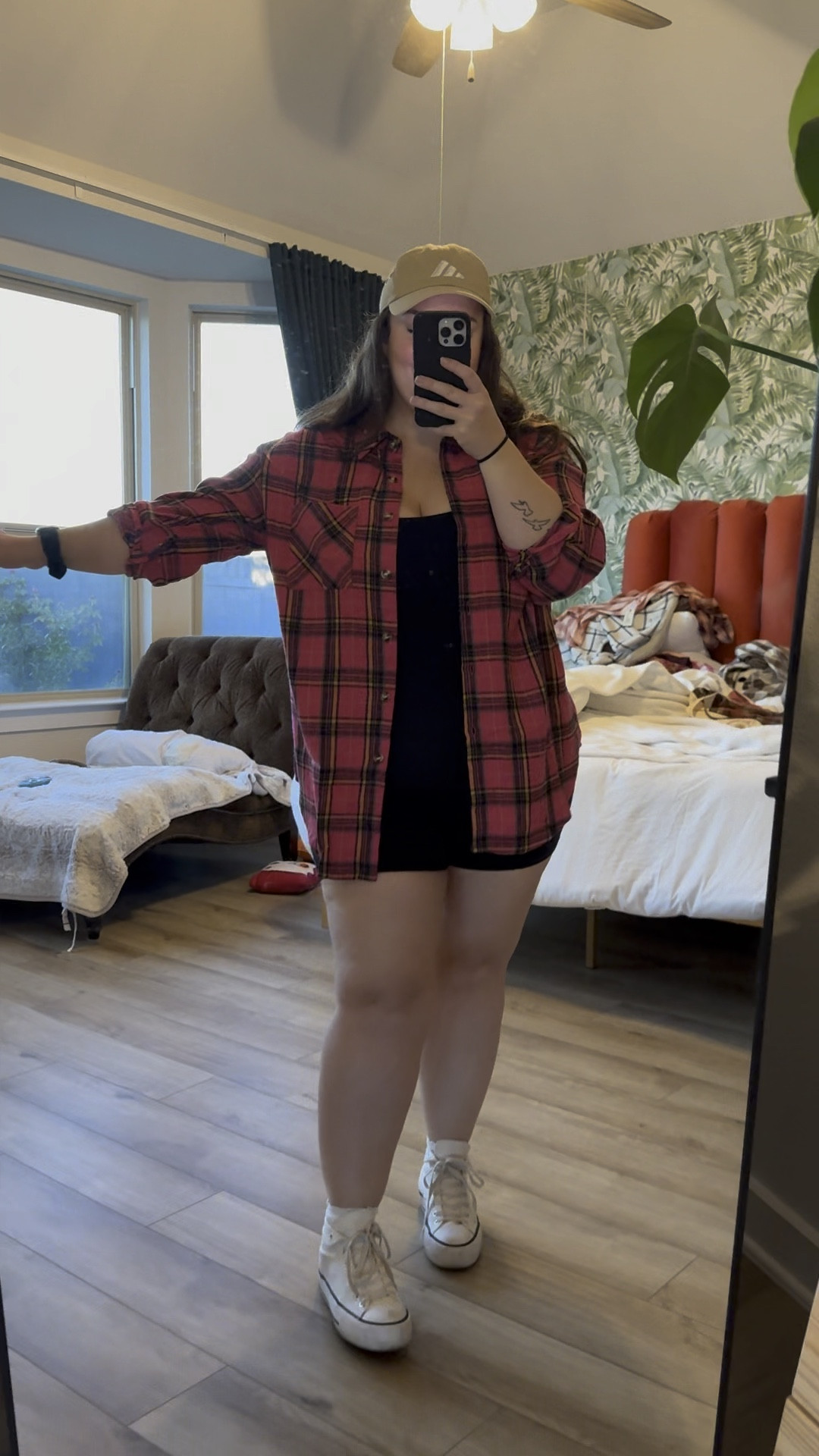 All my southern girls, when is it going to be our turn?! I’m so SICK of the heat. Here’s my “fall” fit 🥵

#LTKFindsUnder50 #LTKPlusSize #LTKSeasonal