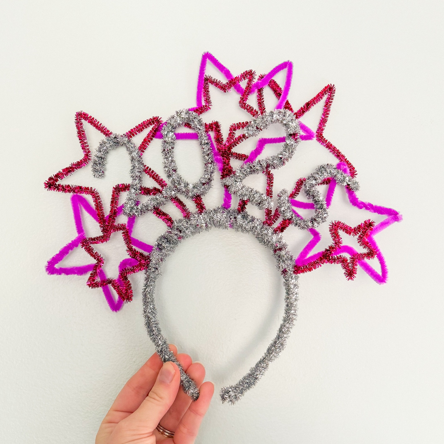 New Year’s Headband made with Chenille Pipe Cleaners! Also such a fun idea for birthdays. #craft #newyears

#LTKSeasonal #LTKKids #LTKFamily