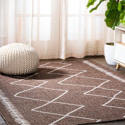 Derya Diamond Trellis Indoor/Outdoor Area Rug - JONATHAN Y | Target