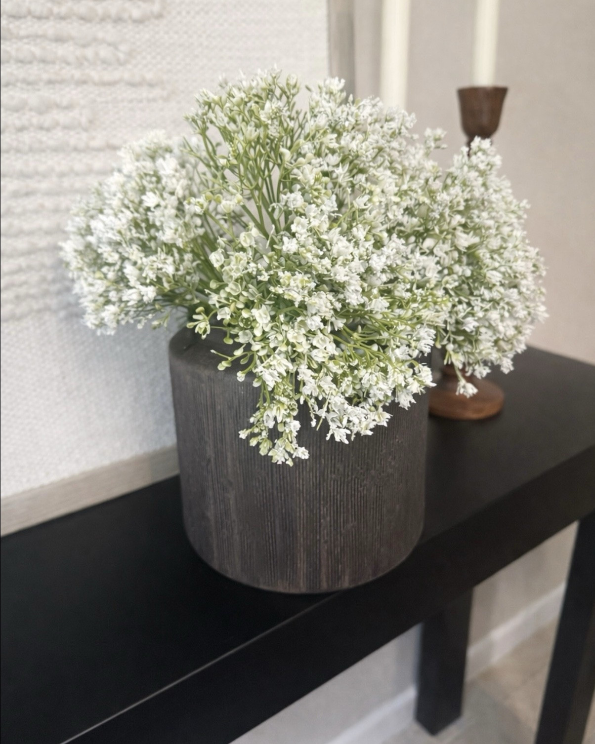 🌿 $12 trending planter vase — going FAST 🚨

this is one of those pieces that looks WAY more expensive than it is
such a good neutral and it keeps selling out every time it restocks

I styled it with 5 of these $3 stems and it instantly looks full + high-end 🤍
perfect for consoles, entryways, or kitchen counters

⚠️ already seeing limited stock + some areas selling out

linking here before it’s gone ✨

#ltkhome #neutralhome #homedecor #ltkstyle #budgetdecor
#LTKhome #LTKSaleAlert


#LTKdayinmylife #LTKHome