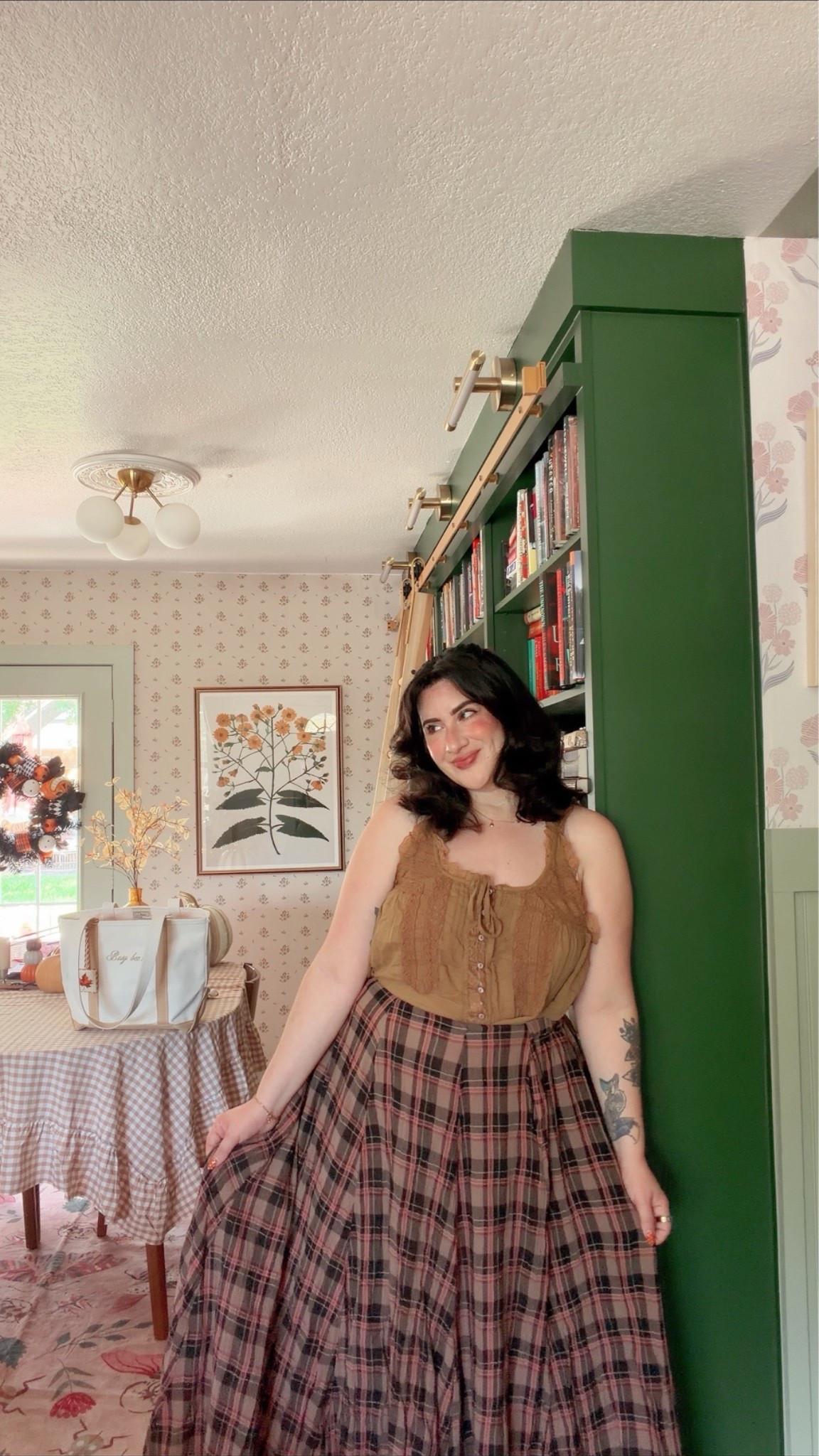 The best plaid fall skirt!!