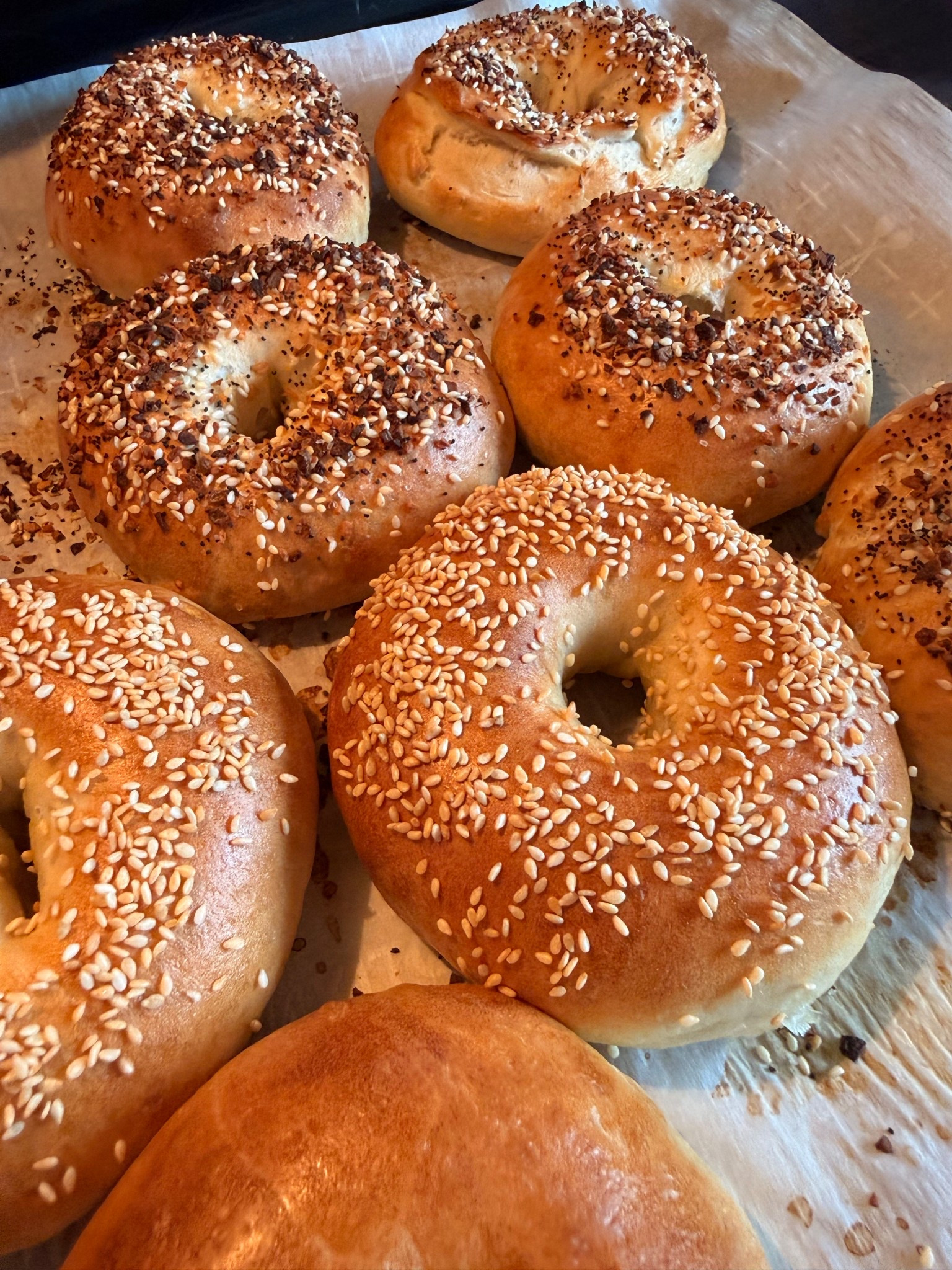 EASY AF BAGELS 

#bagels #breakfast 

#LTKfoodie #LTKmomlife #LTKdayinmylife