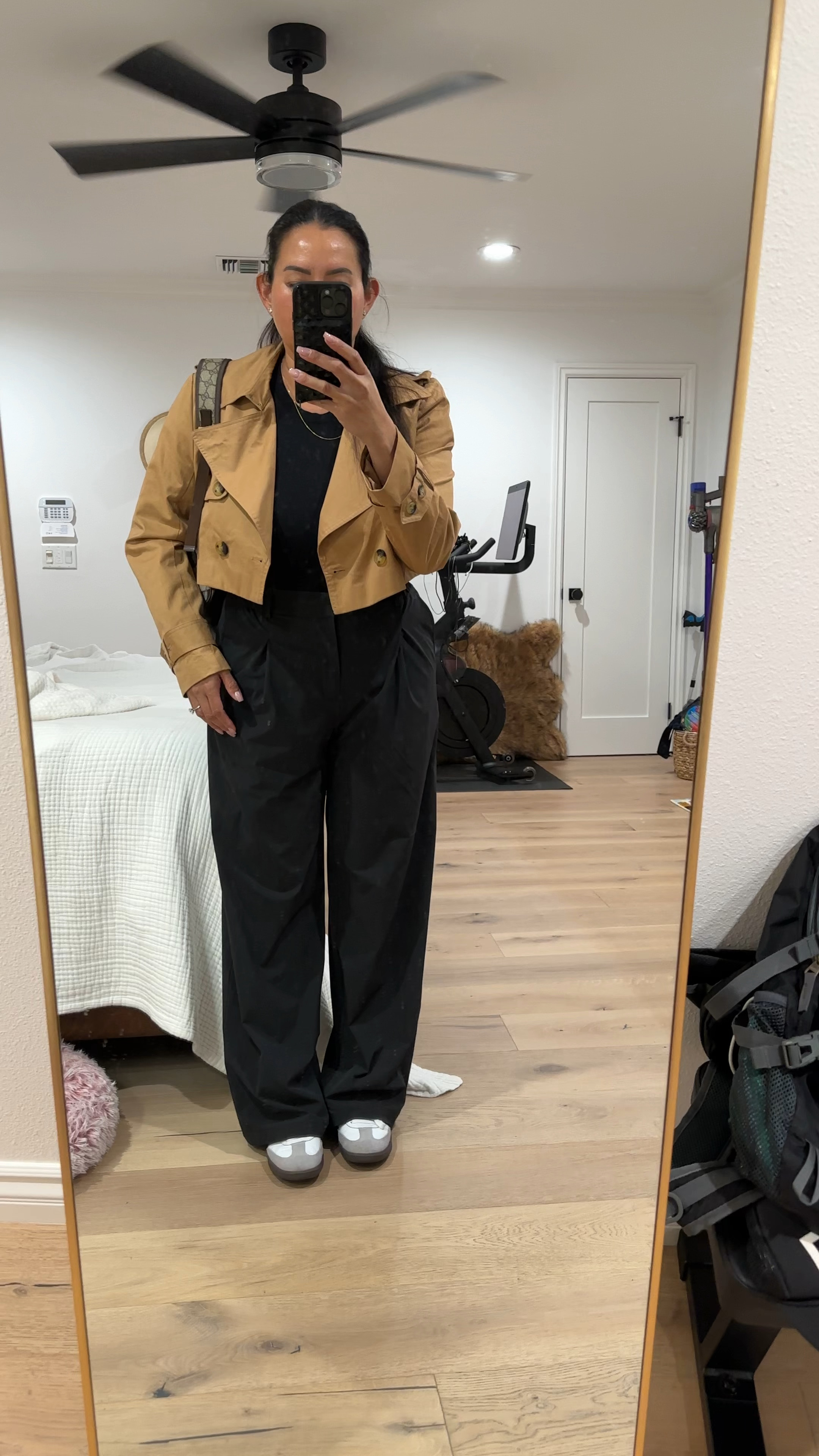 Love a comfortable pant that looks put together! 