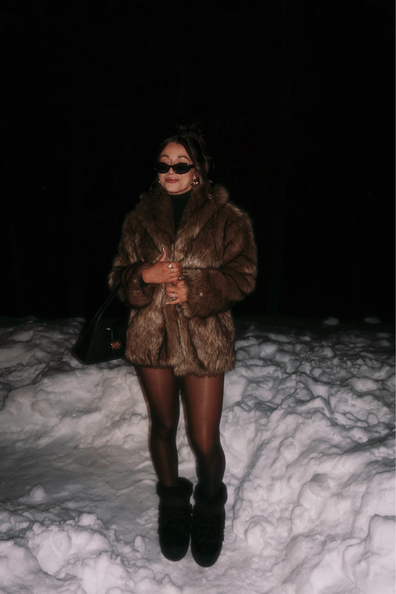 medium jacket 
Medium shorts
Boots size 36-38 (usually women’s 7)
I wear a large in the tights but I’ve ripped 2/3 pairs in the pack already fyi lmao 
