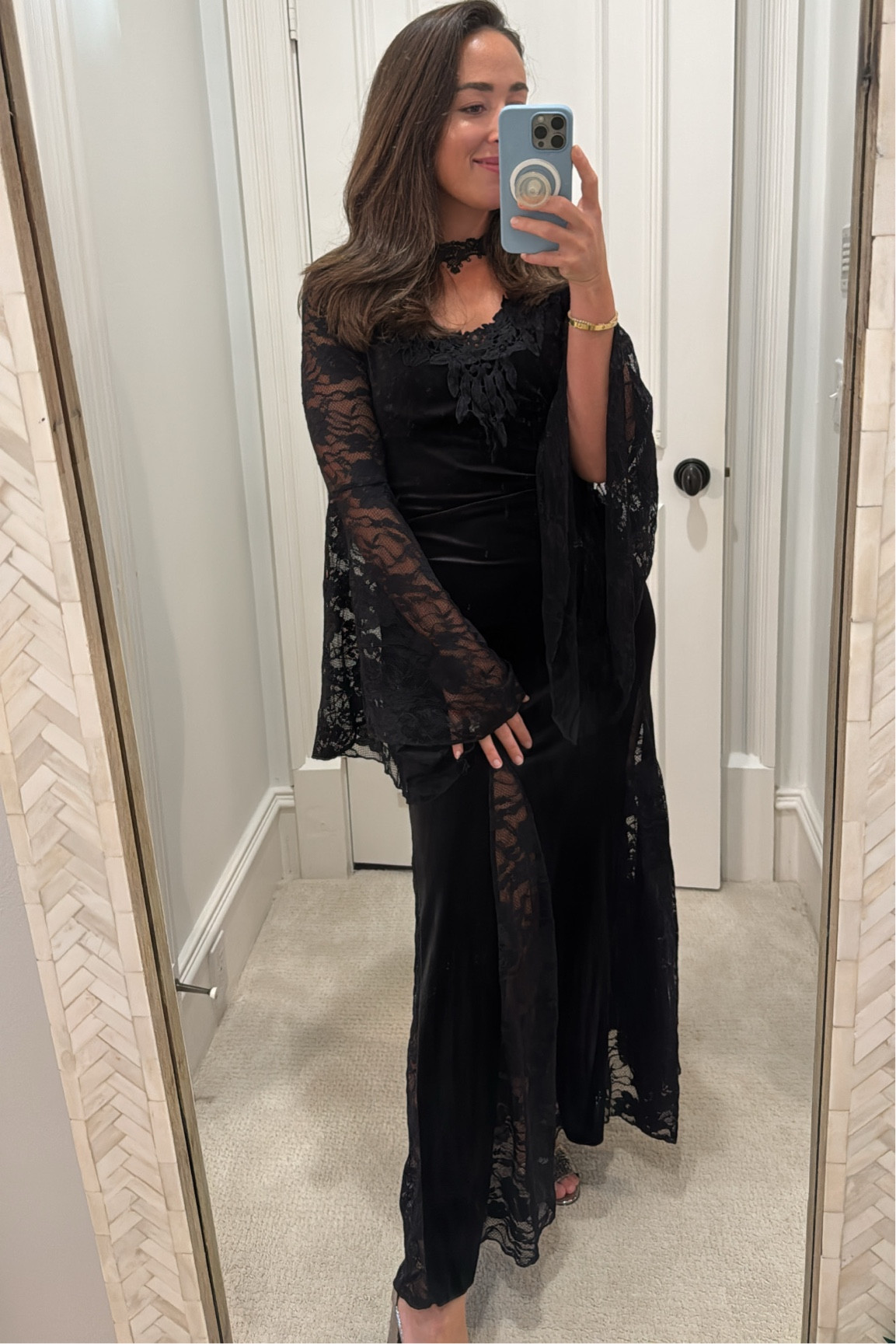 My exact dress is sold out but I’ve linked a similar one and my hat! 

#LTKFindsUnder50 #LTKHoliday #LTKHalloween