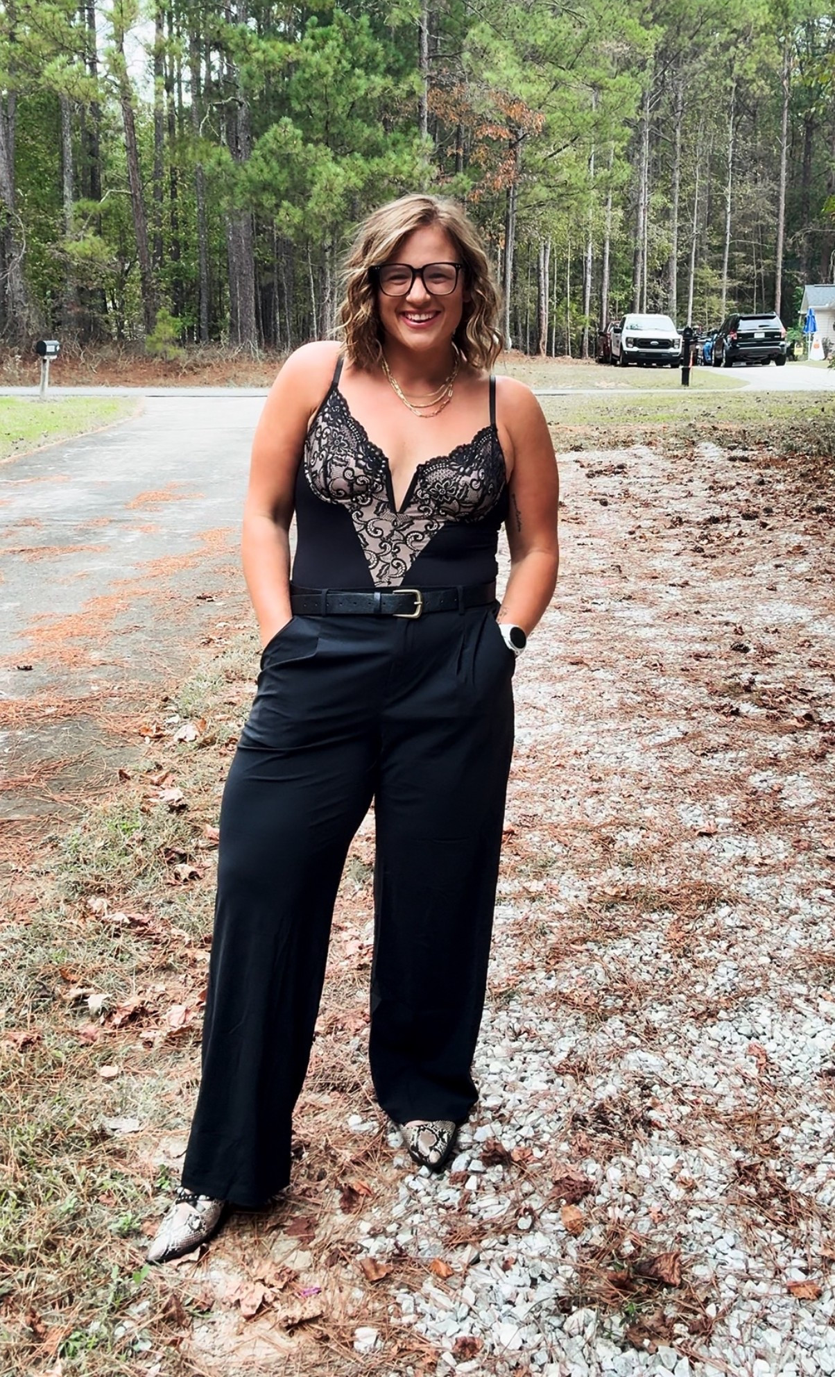 Date night but make it affordable



#LTKFindsUnder50 #LTKFindsUnder100 #LTKMidsize