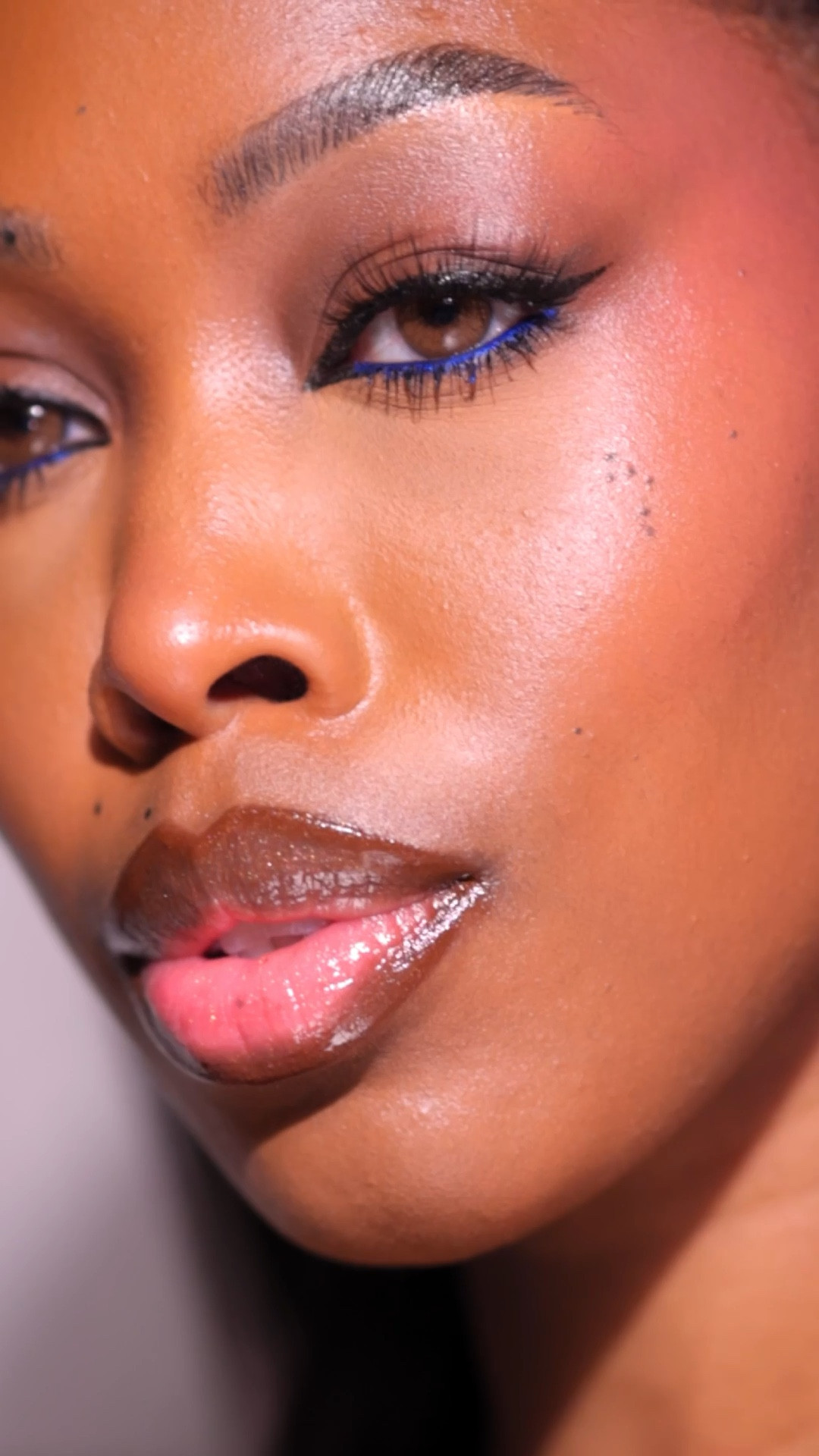 Gorgeous blue eyeliner 💙😍💙

#LTKBeauty #LTKOver40 #LTKSpringSale