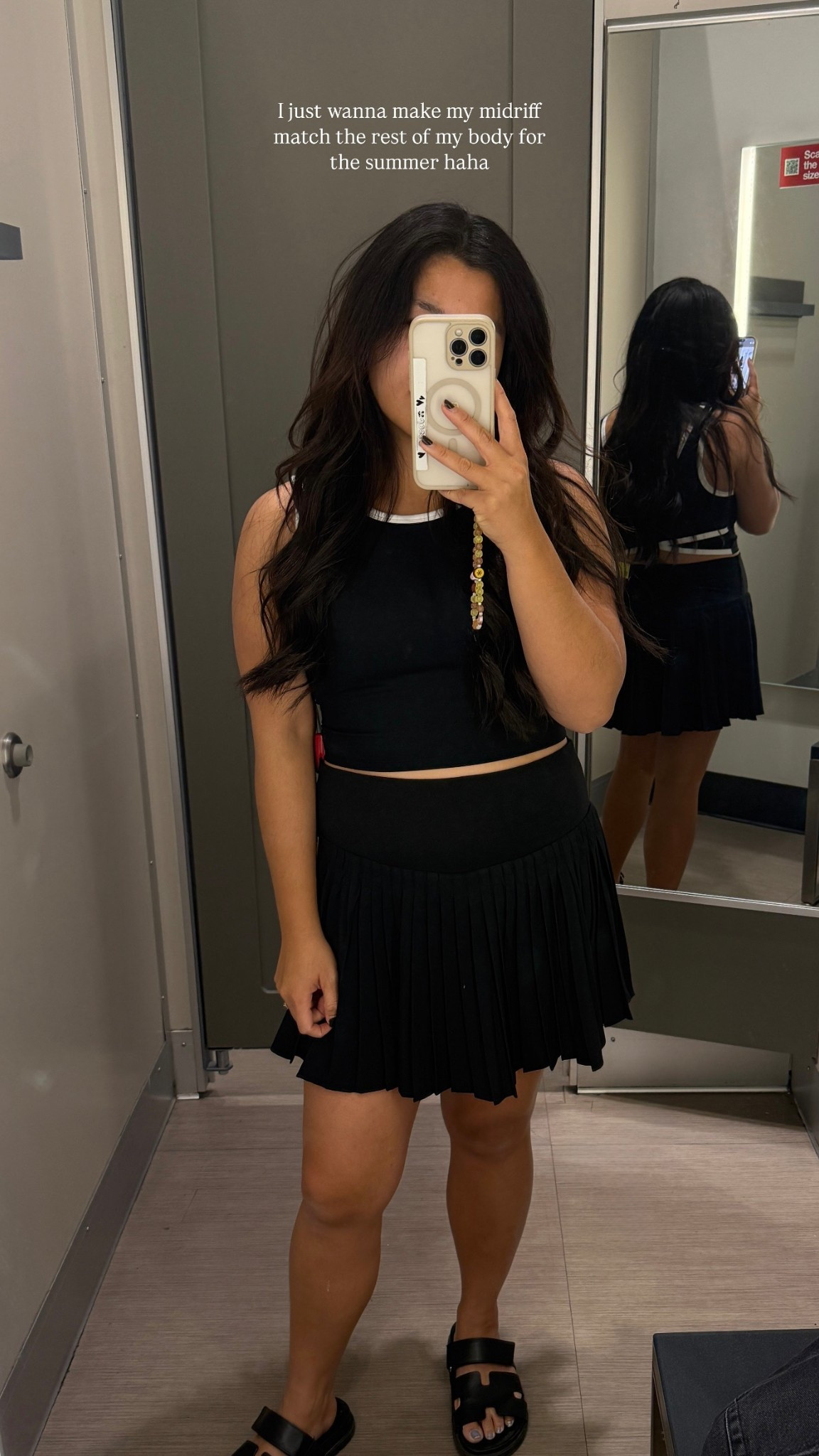 I’m wearing L in both! 