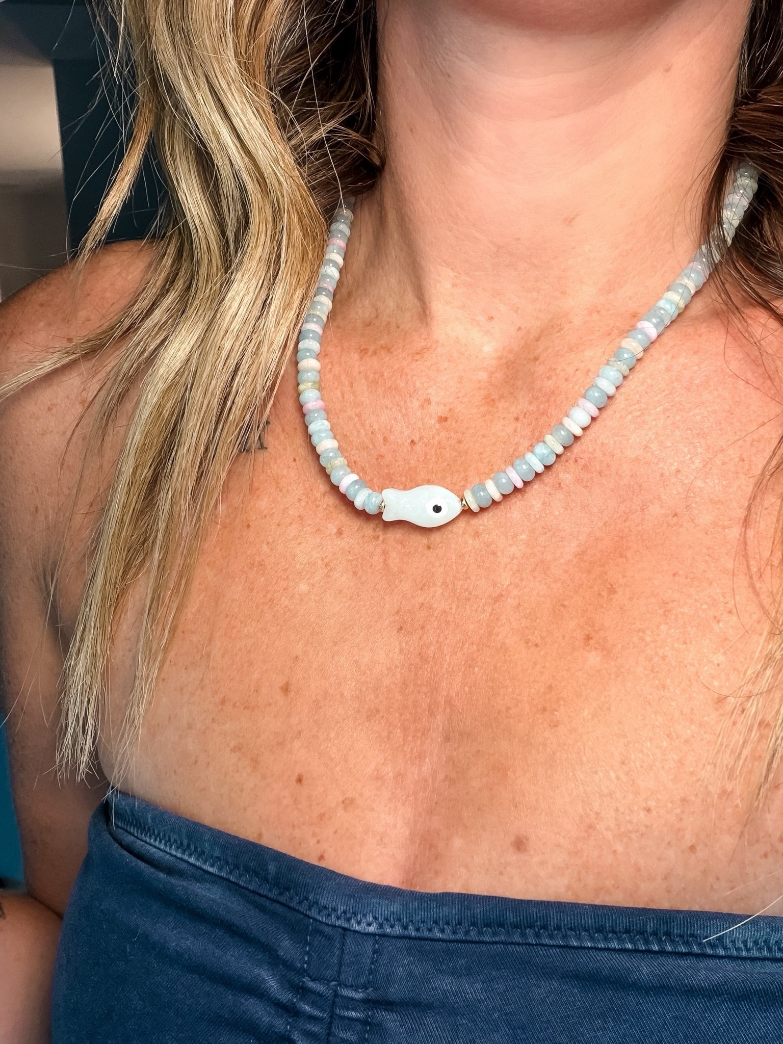 Throwing a fit because apparently “soccer mom” is a dress code now ⚽️

Cutest ever necklace is from the one and only Katie Dean jewelry 😍