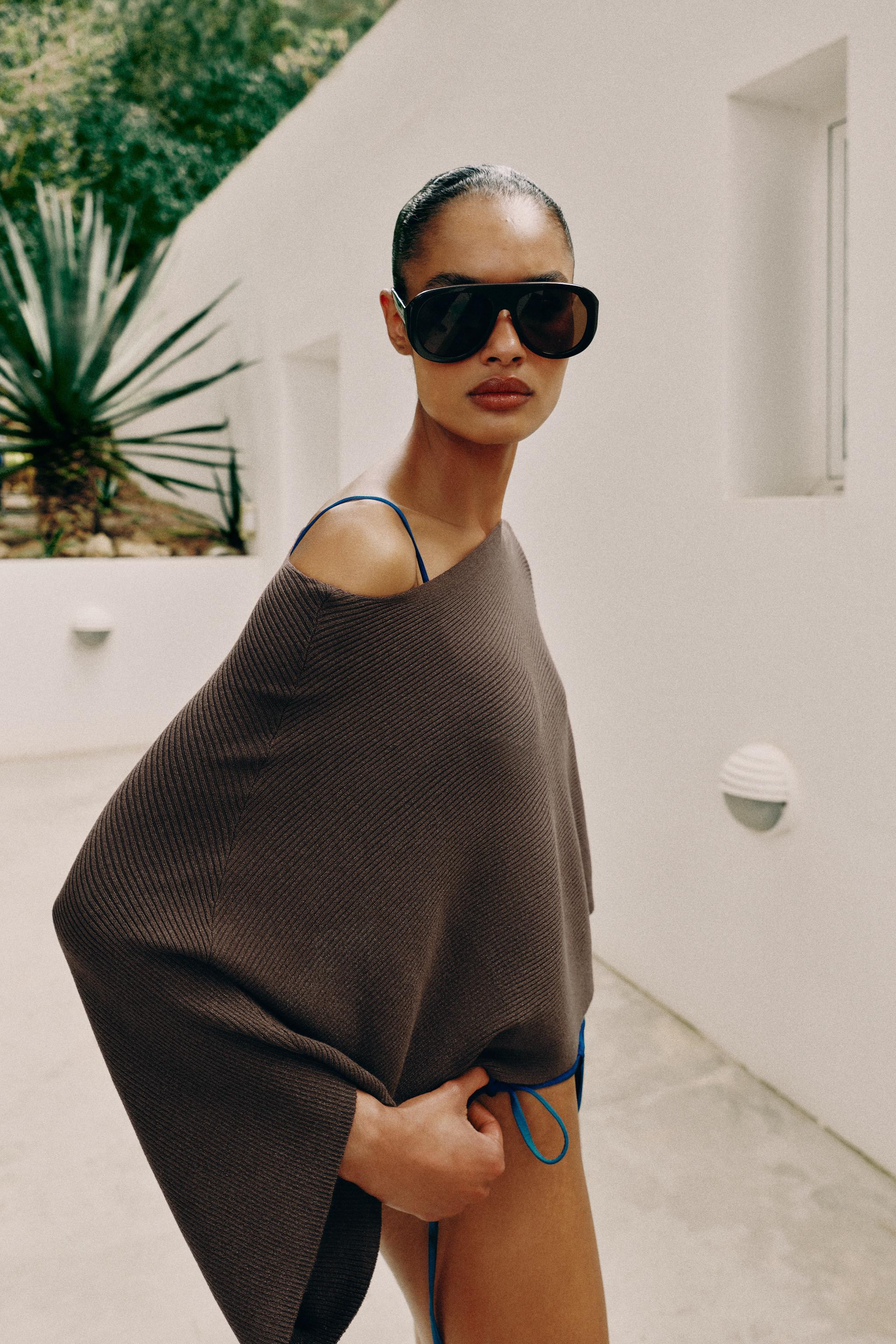 CROPPED CAPE JUMPER | Zara US