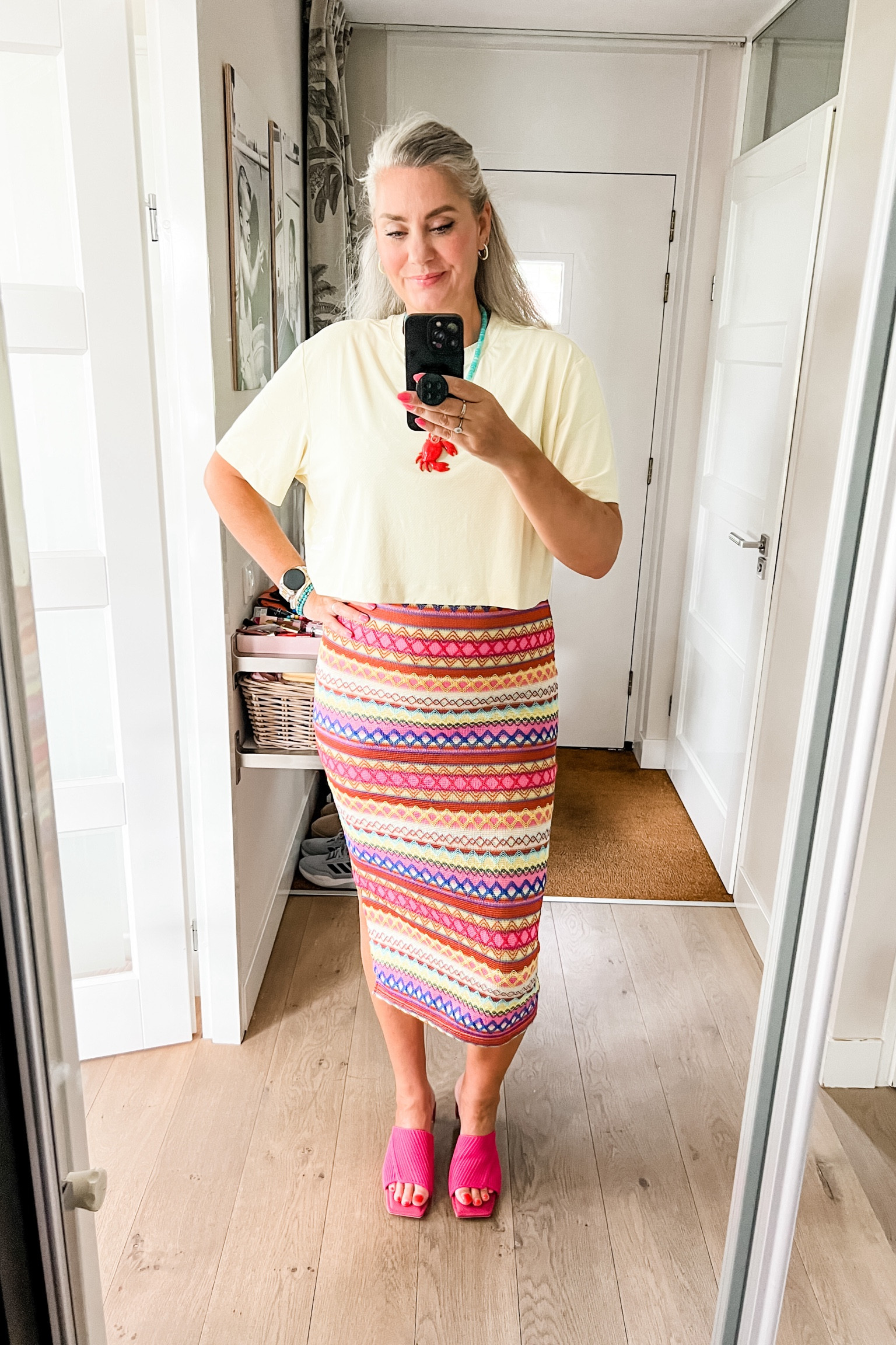 Ootd - Tuesday. A multi colored crochet style bodycon midi dress paired with a light yellow crop top, crab necklace (Zara, I linked similar) and hot pink Vivaia heeled sandals. 



#LTKsummer #LTKnederlands #LTKeurope