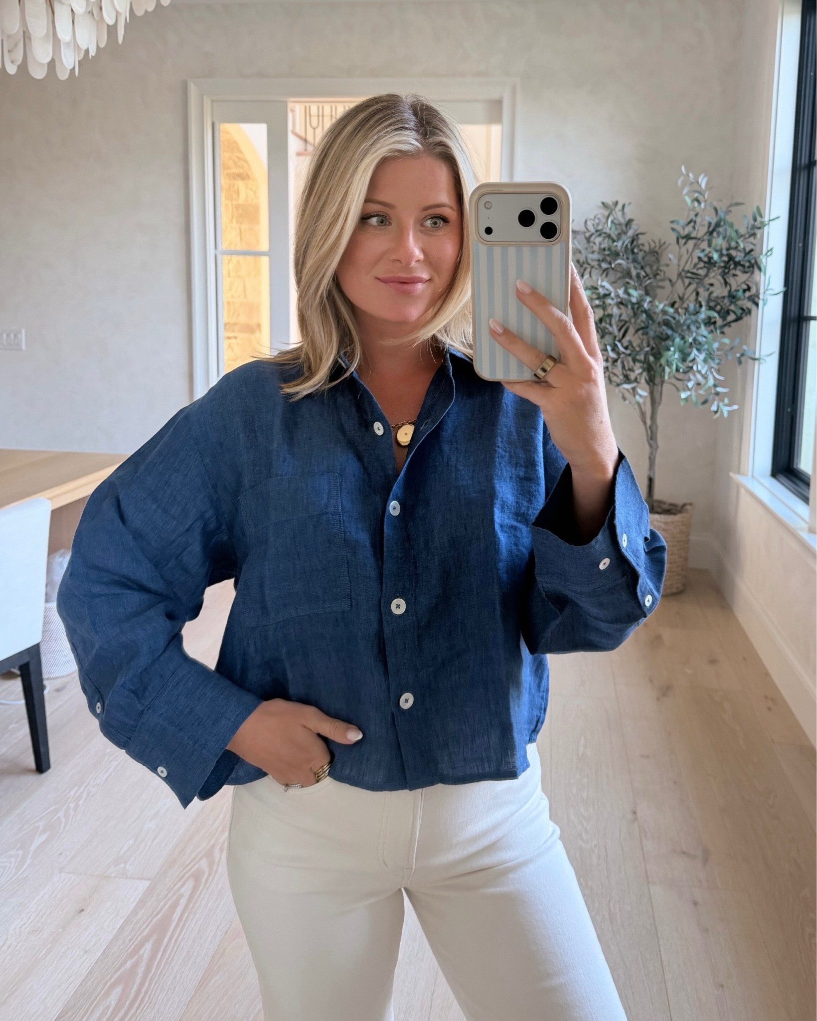New @Madewell pieces I just picked up! These jeans are some of my favorites and keep repurchasing! Also have this top in a similar white color and I wear ALL THE TIME! 




ootd, madewell, summer finds, summer outfits, outfit inspo, haul, new arrivals

#LTKootd #LTKdayinmylife