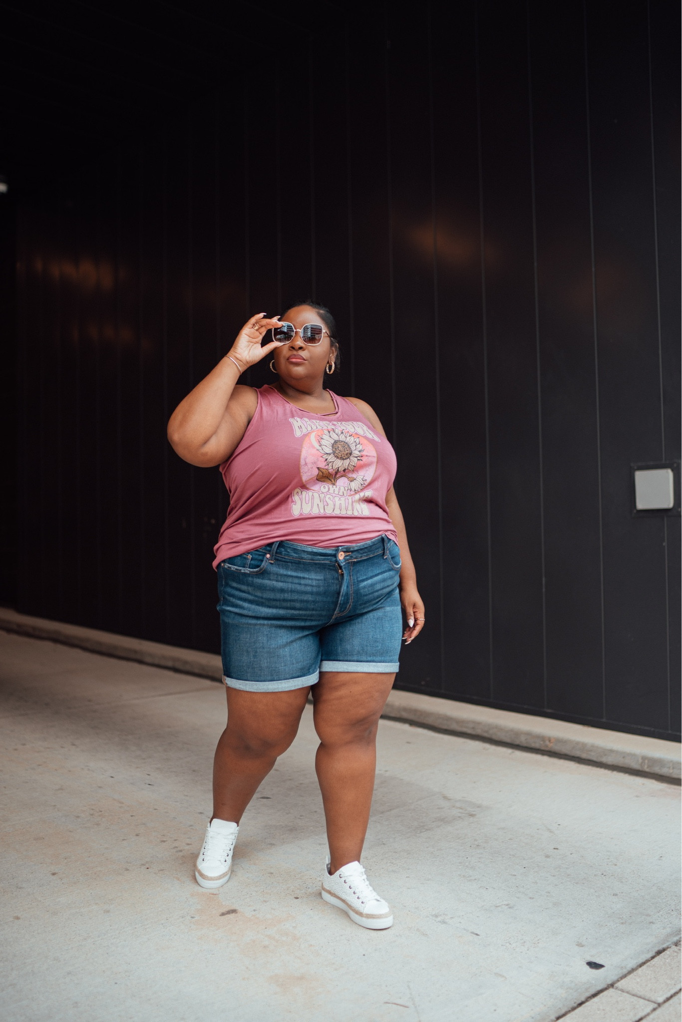 Casual style idea.

Plus size style. Plus size fashion. Easy fashion. Graphic tee. Denim shorts. Sneakers. Lunch outfit idea. 

#LTKstyletip #LTKFind #LTKcurves