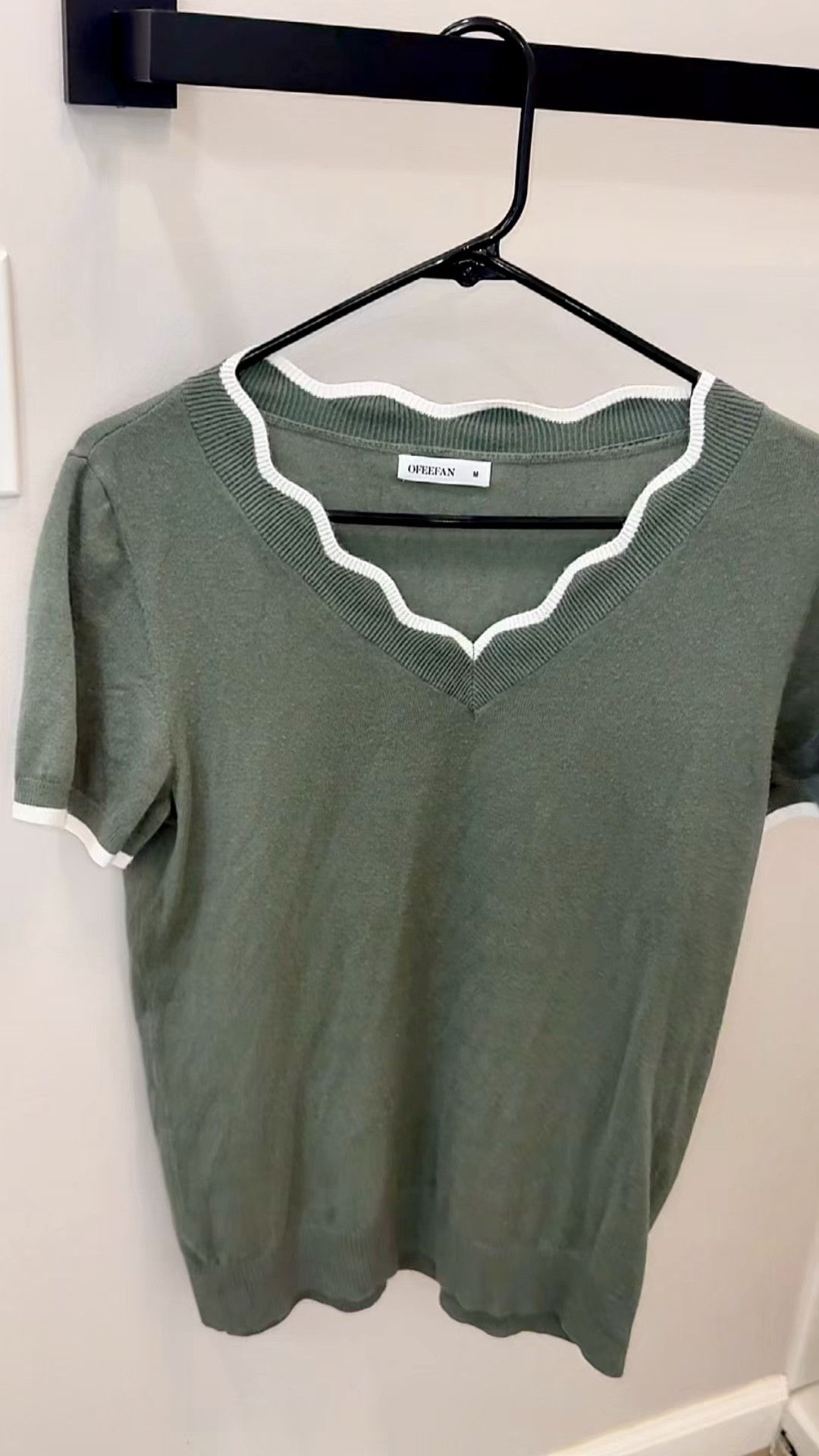 Pretty spring top, short sleeved sweater, casual mom outfit
Spring outfits 2026 ￼

#LTKmomlife #LTKootd