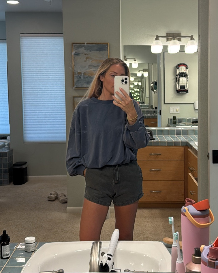 Obsessed with this bubble hem top from Target!! Favorite find of the season hand down. 🥰

#LTKFindsUnder50 #LTKSeasonal