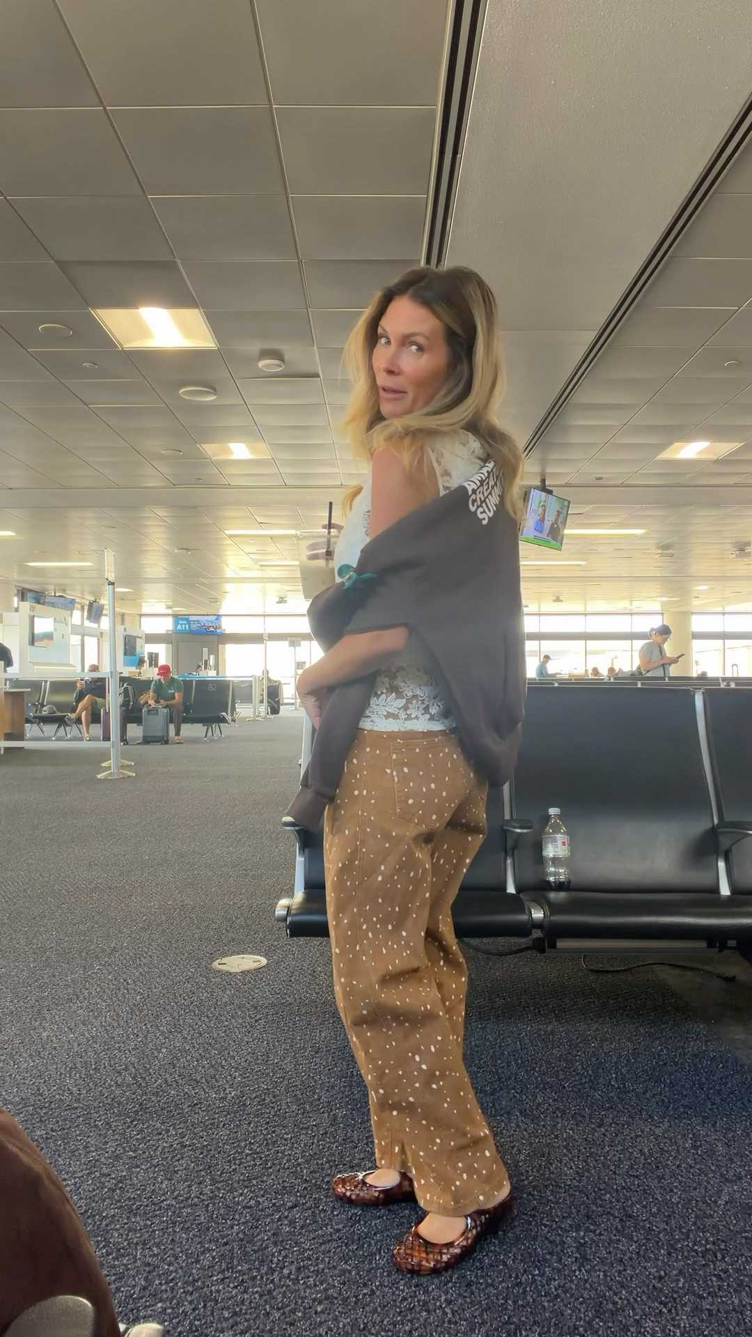 Travel airport outfit idea from Amazon!

#LTKootd #LTKTravel #LTKSeasonal