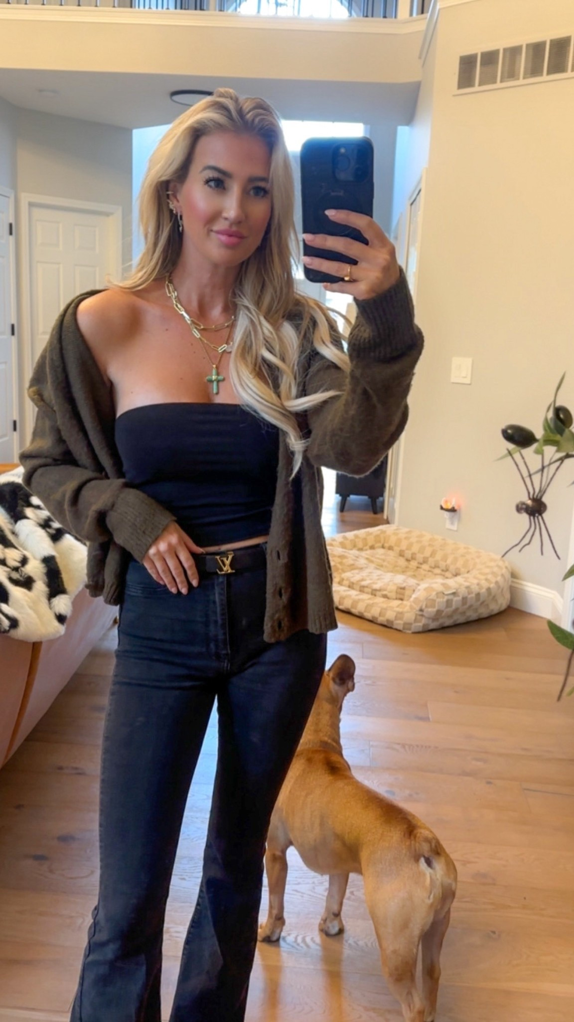 Work or play! I love a tube top under a cardi for some flare 🔥 

#LTKWorkwear #LTKStyleTip #LTKSeasonal