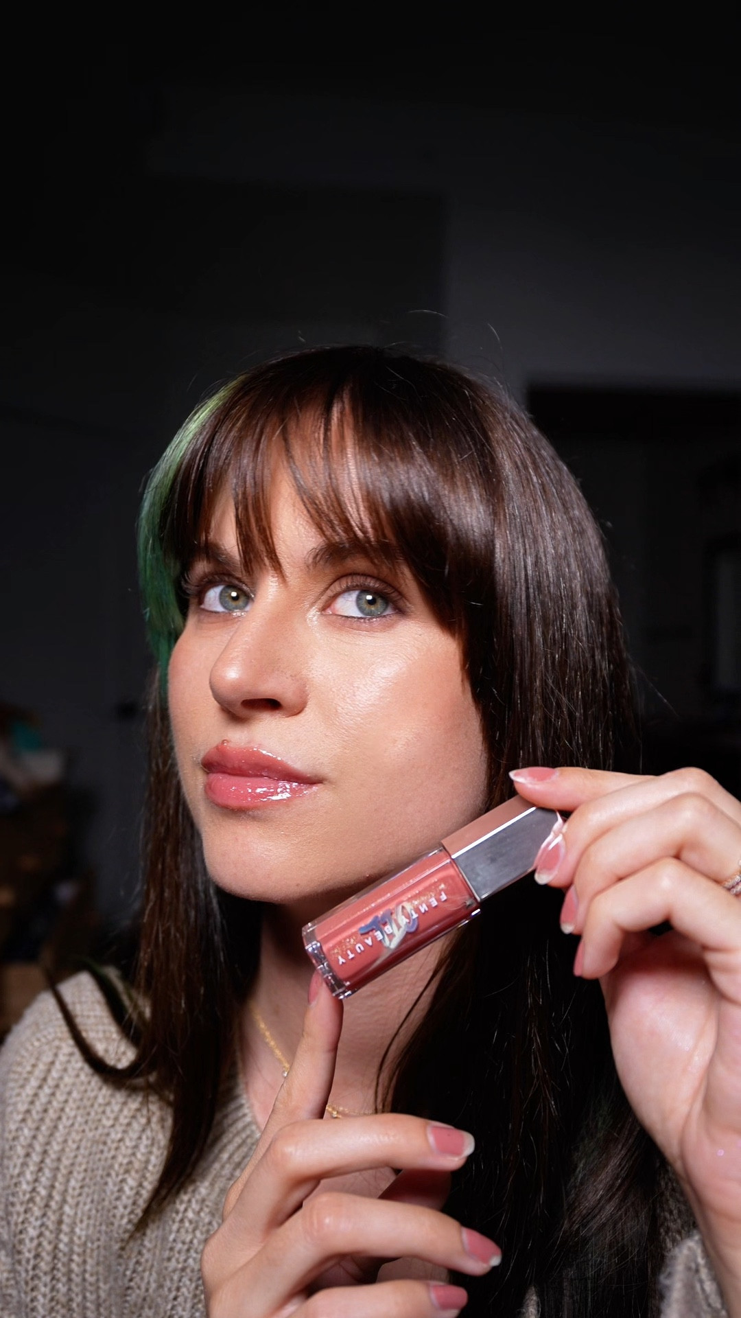 reviewing the fenty beauty lipgloss! i’m trying shades FU$$Y in the fenty gloss lip oil and shade WATTABRAT 

#LTKBeauty #LTKgrwm #LTKvlog