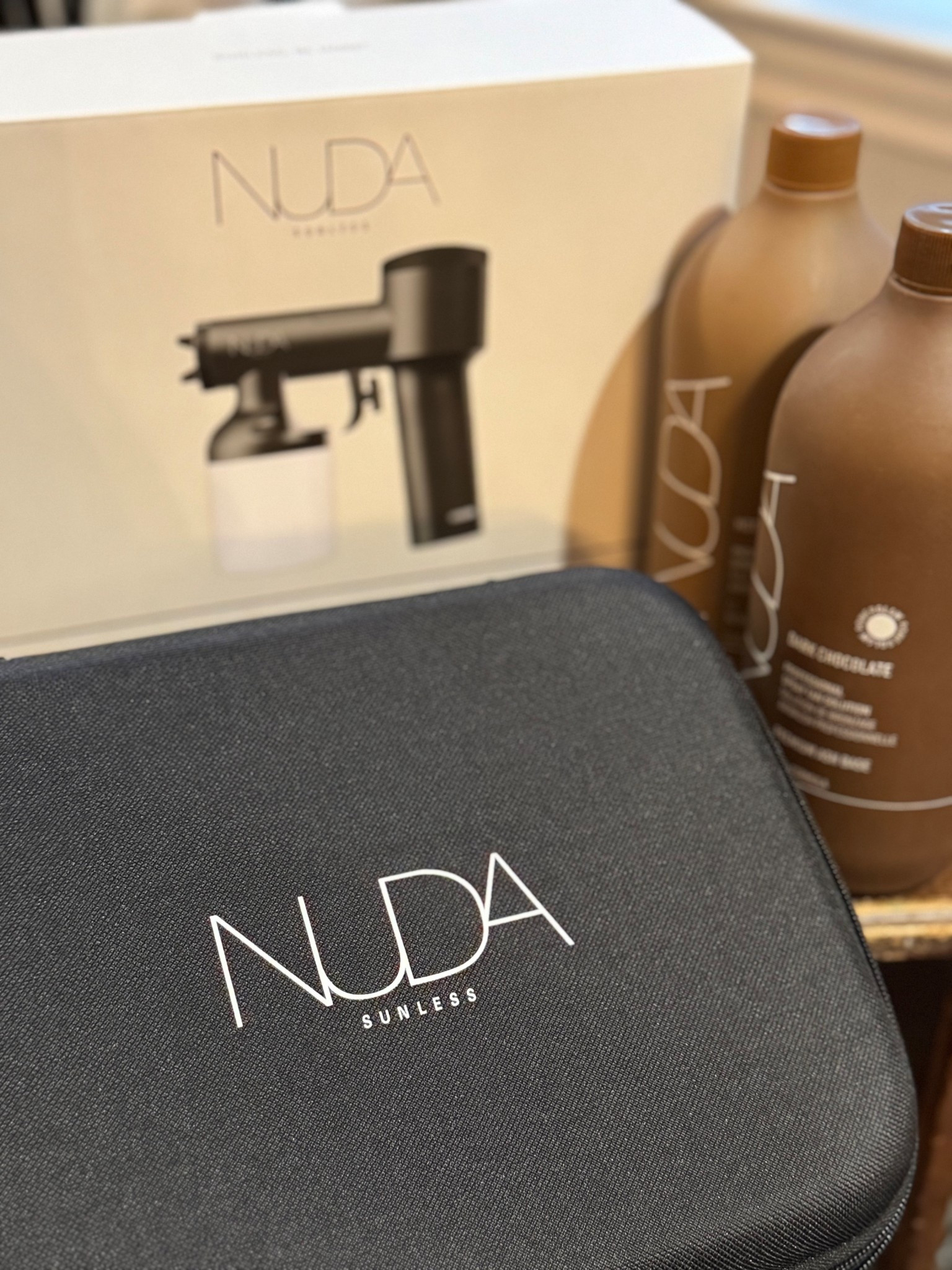 I caved and got the Nuda Spray Tan system… stay tuned 👌🙌

#LTKgrwm #LTKselfcare #LTKBeauty