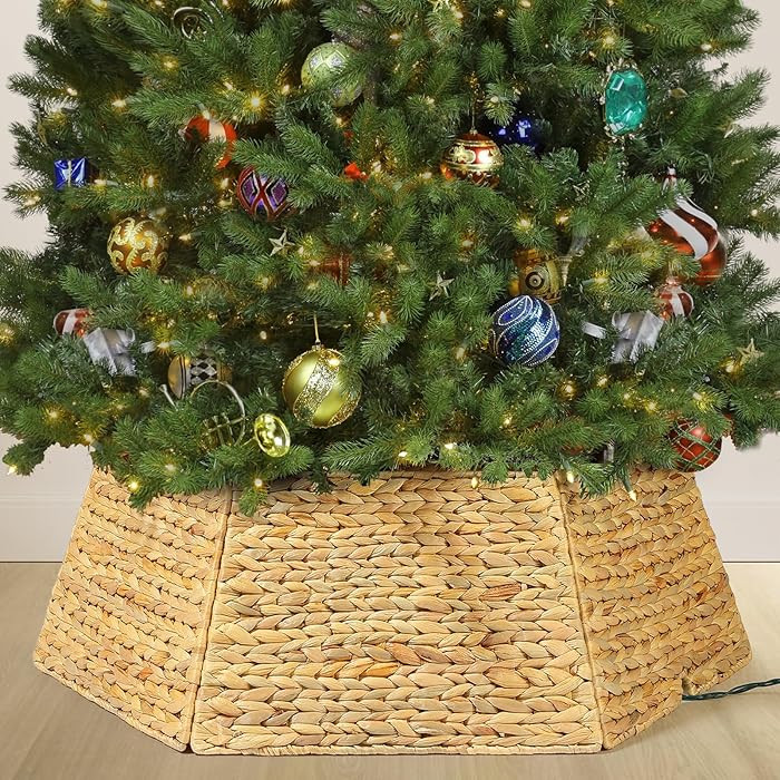 Woven Hyacinth 6-Panel Christmas Tree Collar - 30" Water Hyacinth - Fits Below 28" Tree Stand - N... | Amazon (US)