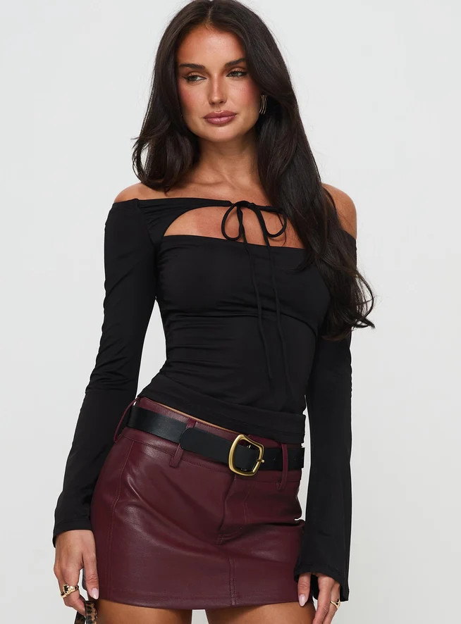 Nevah Long Sleeve Top Black | Princess Polly US
