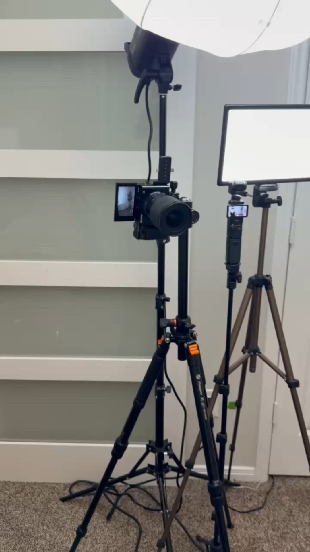 My Current Filming Setup For Long & Short Form Content! 

#LTKvlog #LTKdayinmylife #LTKPlusSize