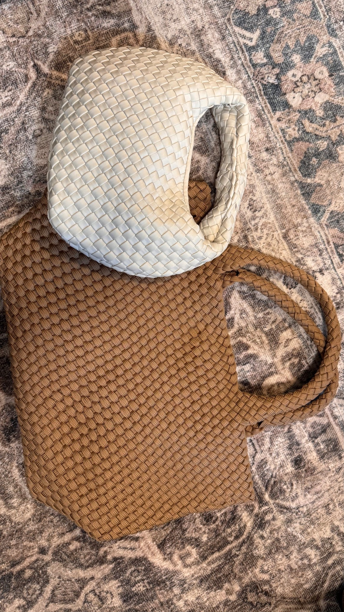 Obsessed with my new Sol and Selene bags🤍