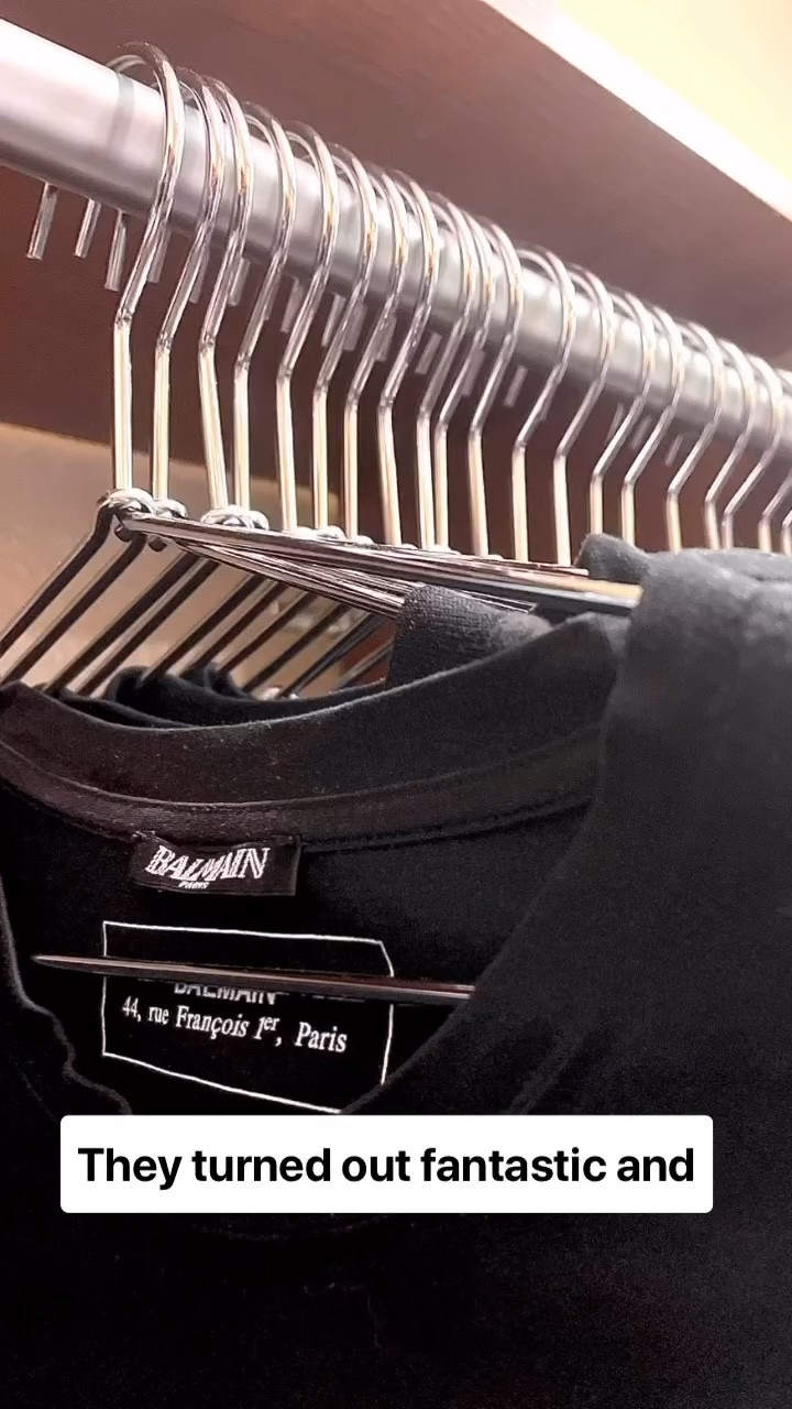 Definitely a 10/10
Comment “link”

#organizeyourhome #homeorganizationideas #clutterfreeliving #closetorganization #tidyhome #homeorganizationtips #homeorganizing #organizedliving #metalhangers #metalhanger