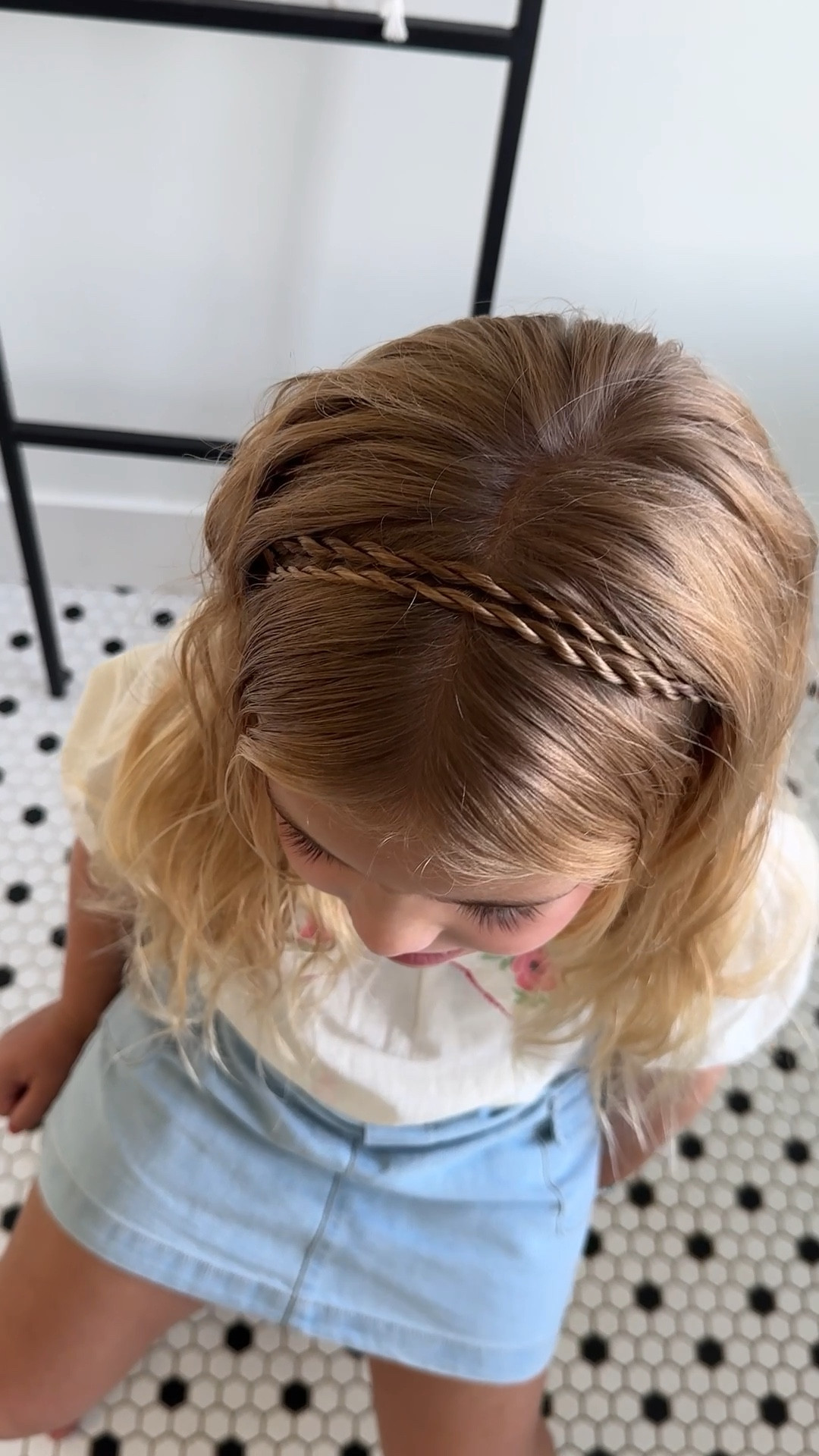 Quick and easy 5 minute hair idea for girls 