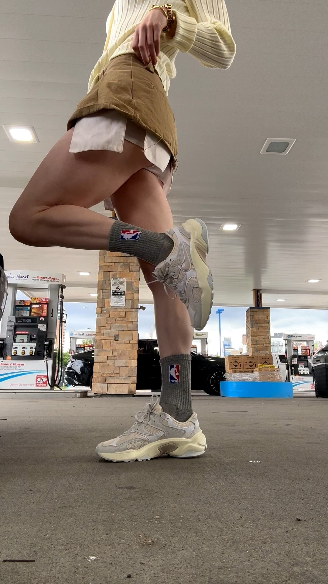 Nike neutrals
Cargo mini skirt 
Cardigans 


#LTKActive #LTKFindsUnder100 #LTKShoeCrush