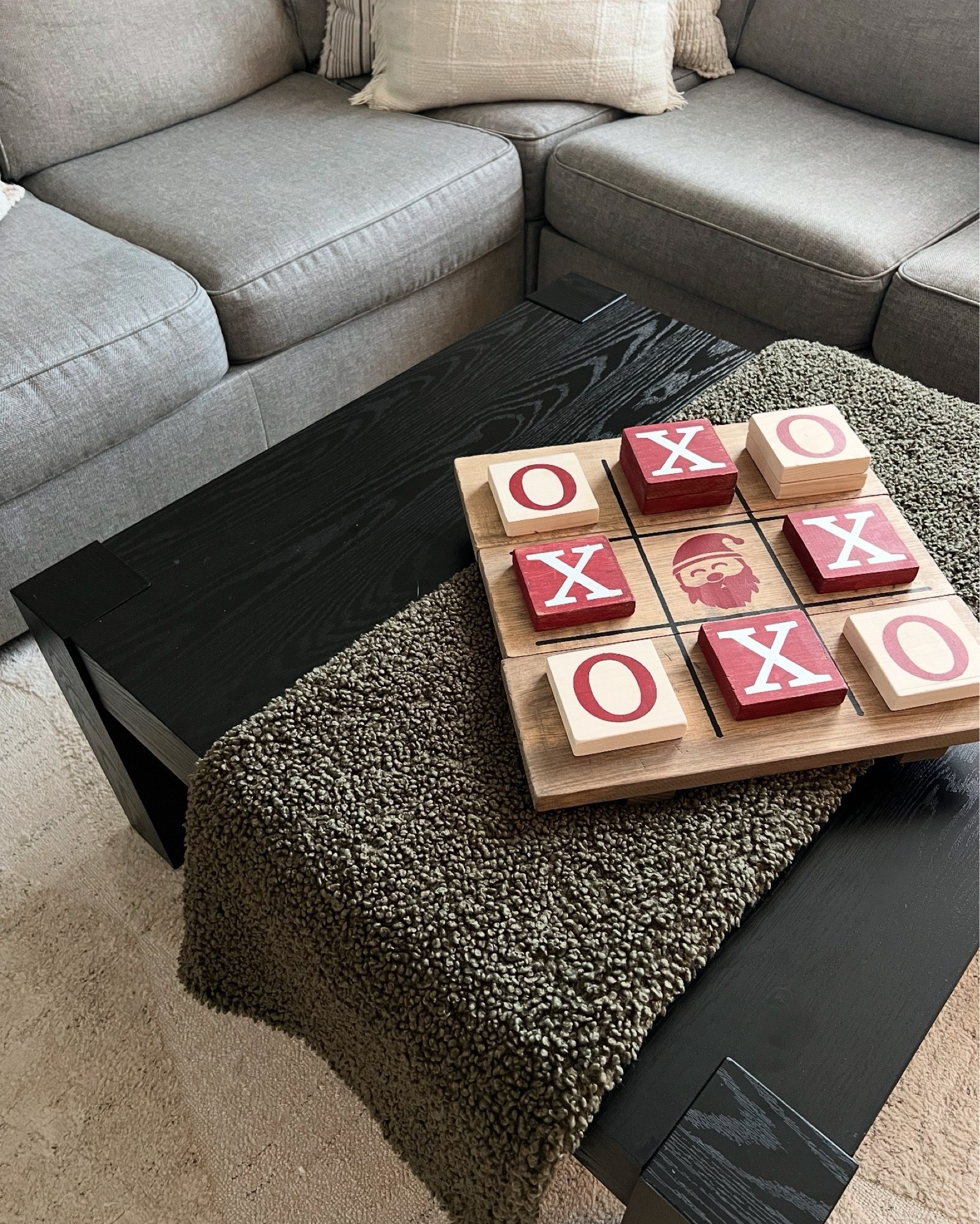 New Coffee Table!🖤

#LTKFamily #LTKStyleTip #LTKHome