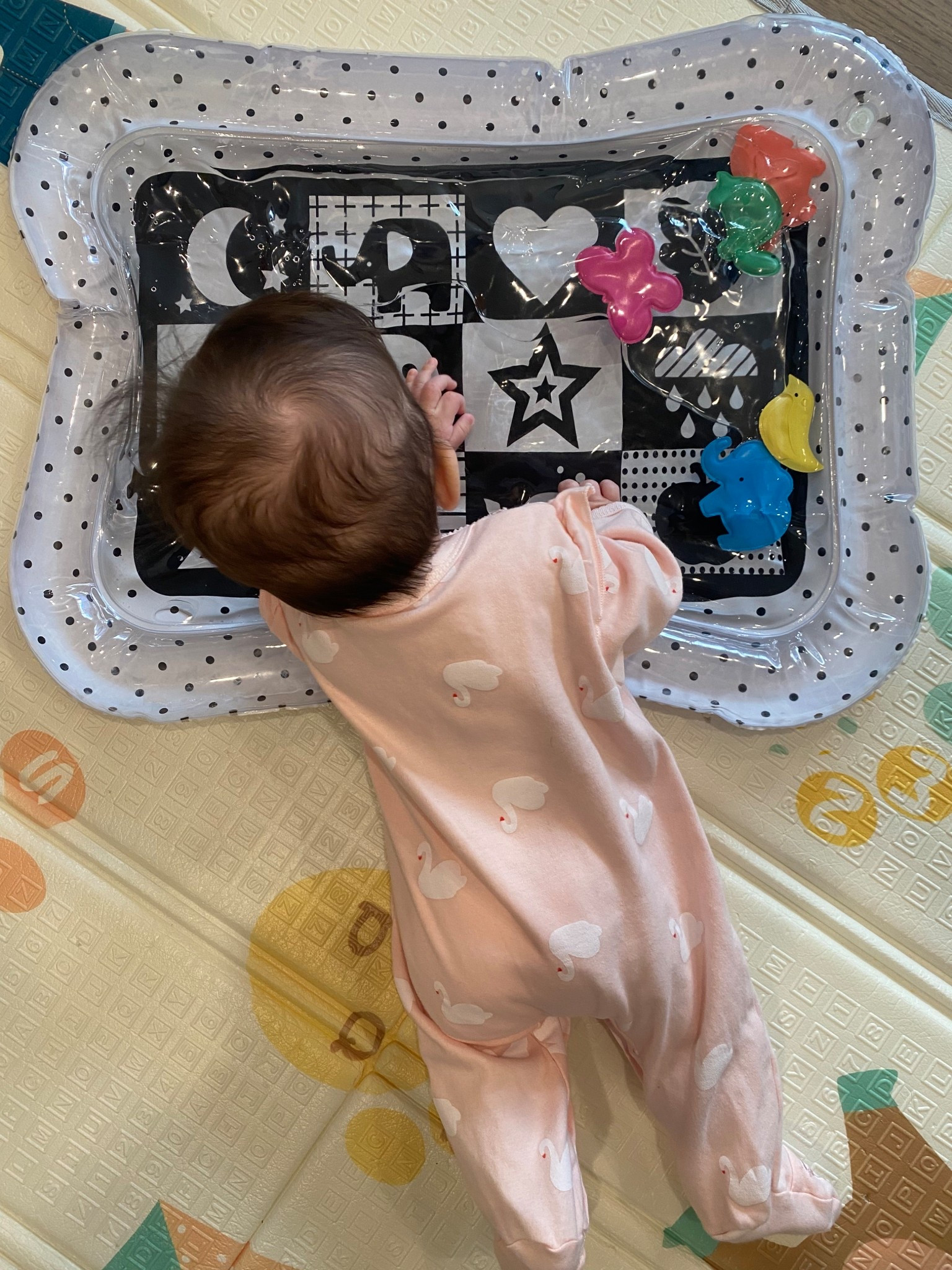 Baby play mat! Loving this design in black and white. Is under $20 

#babytoys #baby #tummytime 

#LTKBaby #LTKmomlife #LTKTravel