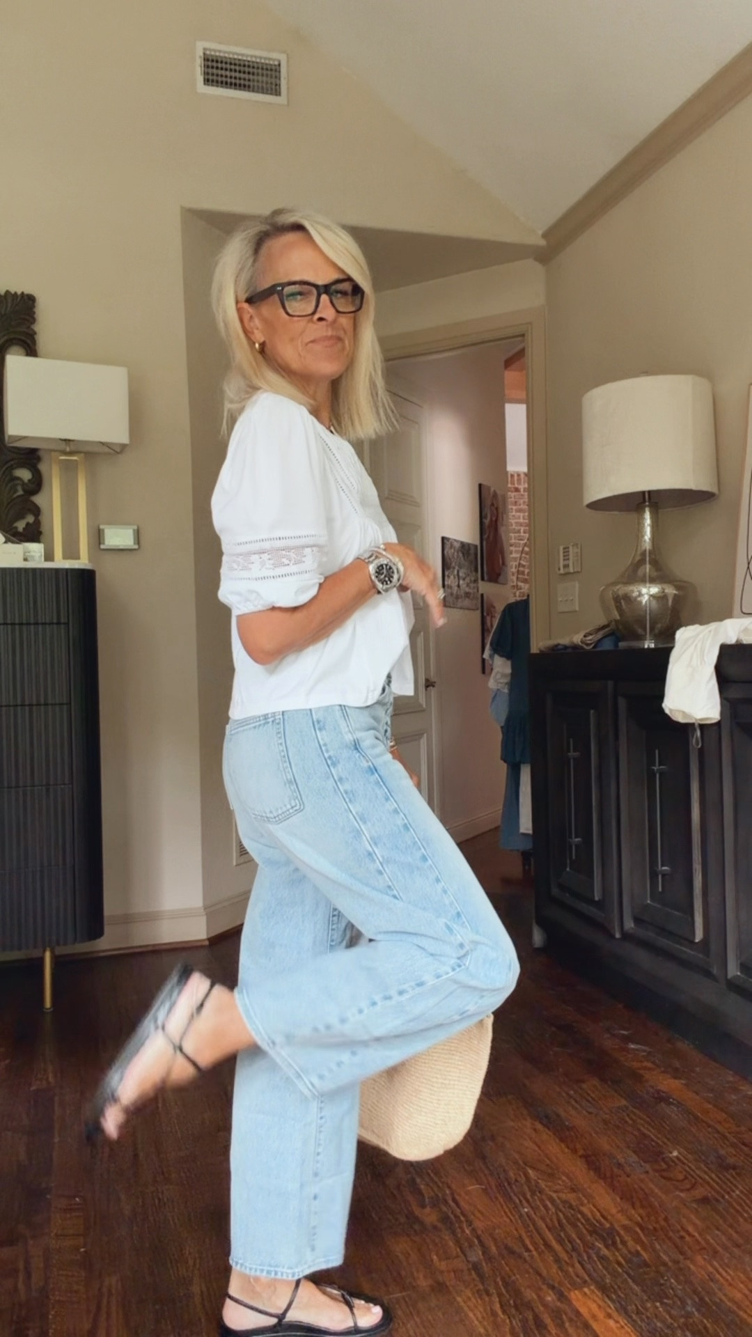 @jcrew my new favorite pair of denim!
It is true to size I’m in a 27.
It is the wash, the same detail on the sides, and the rigidness of the fabric that makes it feel so looks yet lived in.

Cute summer top is also J.Crew.
Wearing small ￼

#LTKdayinmylife #LTKootd #LTKOver40