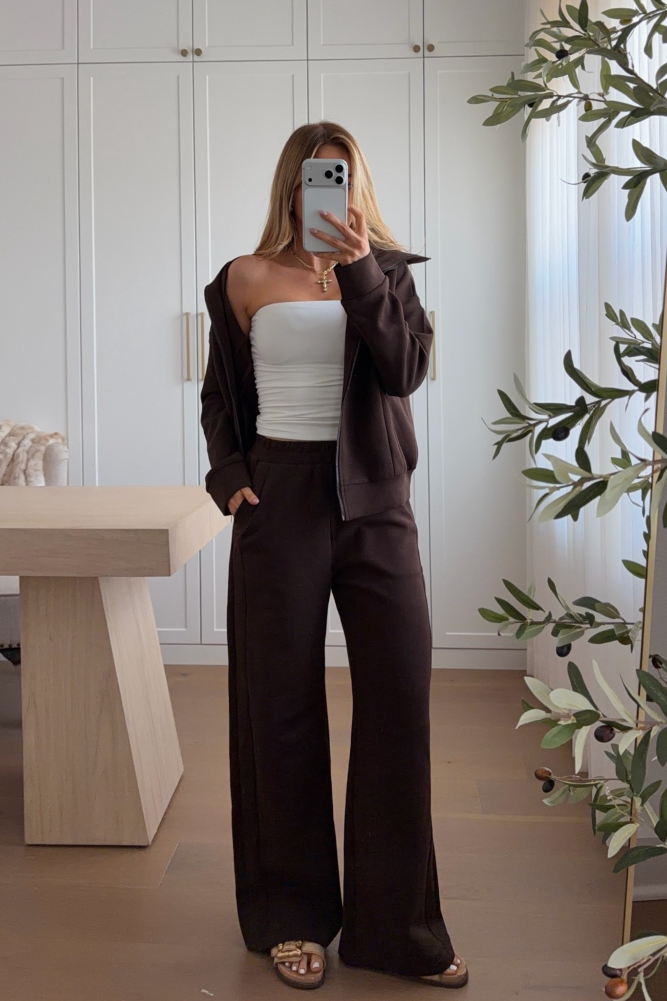 this matching jacket and pants set reminds me spanx material but it’s from amazon!
set: small // tube top: xs