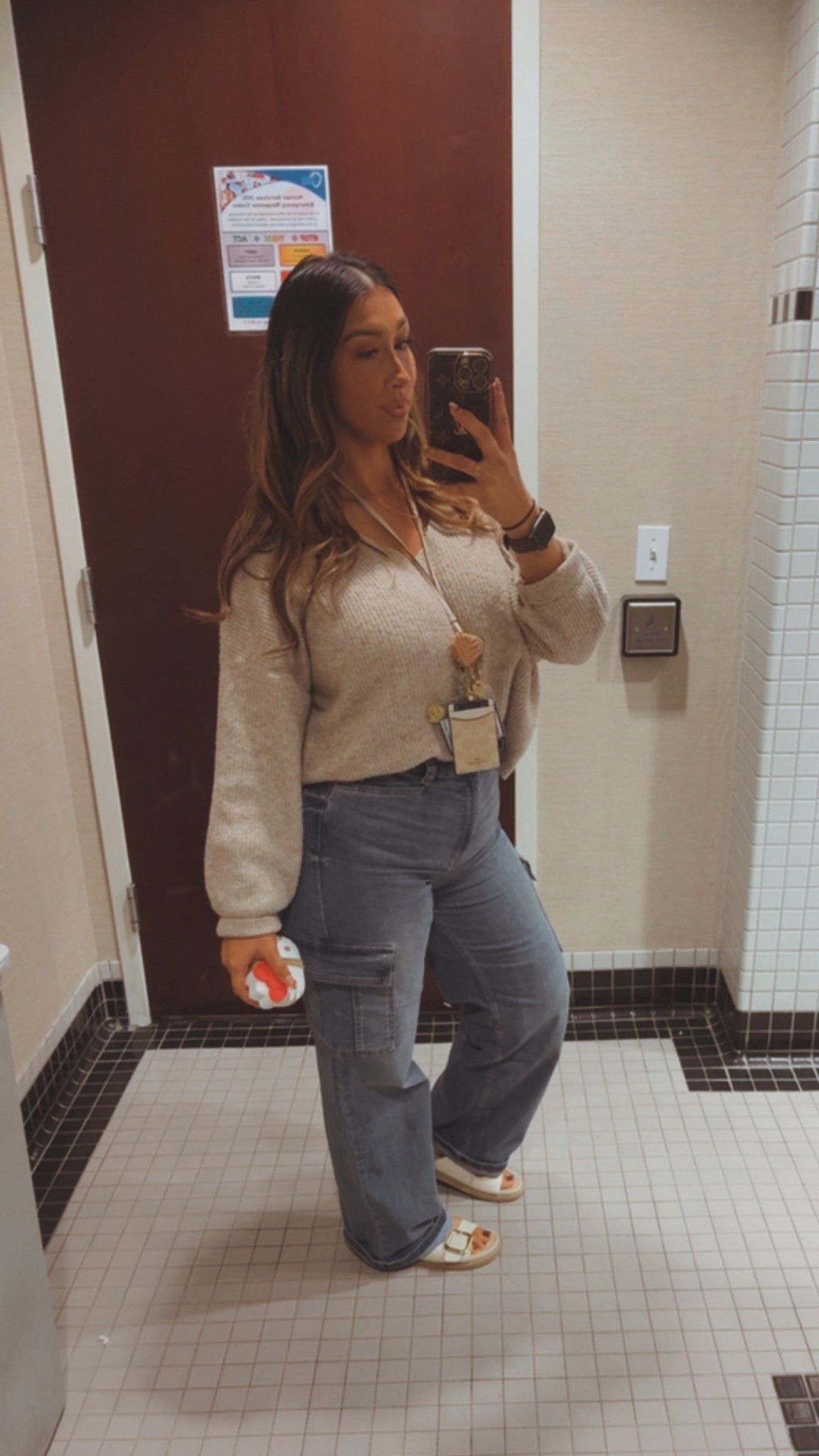 Comfy casual fridays #SofíaVergarafashion #walmartfashion #walmartfind #midsizefashion #casualworkwear #highrisejeans 


#LTKFindsUnder50 #LTKWorkwear #LTKMidsize