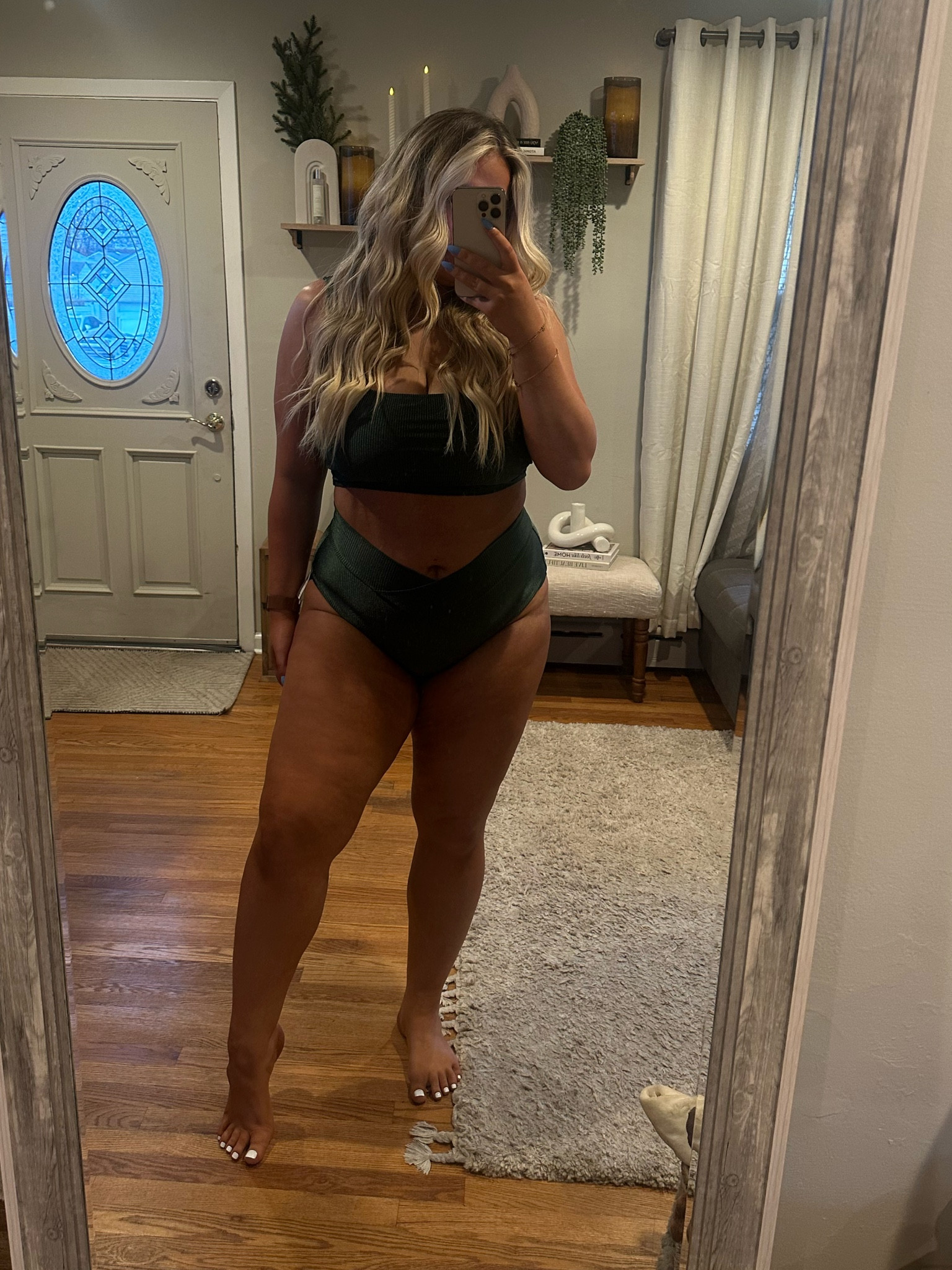 XXL TOP // XL BOTTOM

Aerie swim, curvy swim, swimsuits

#LTKSpringSale #LTKsalealert #LTKswim