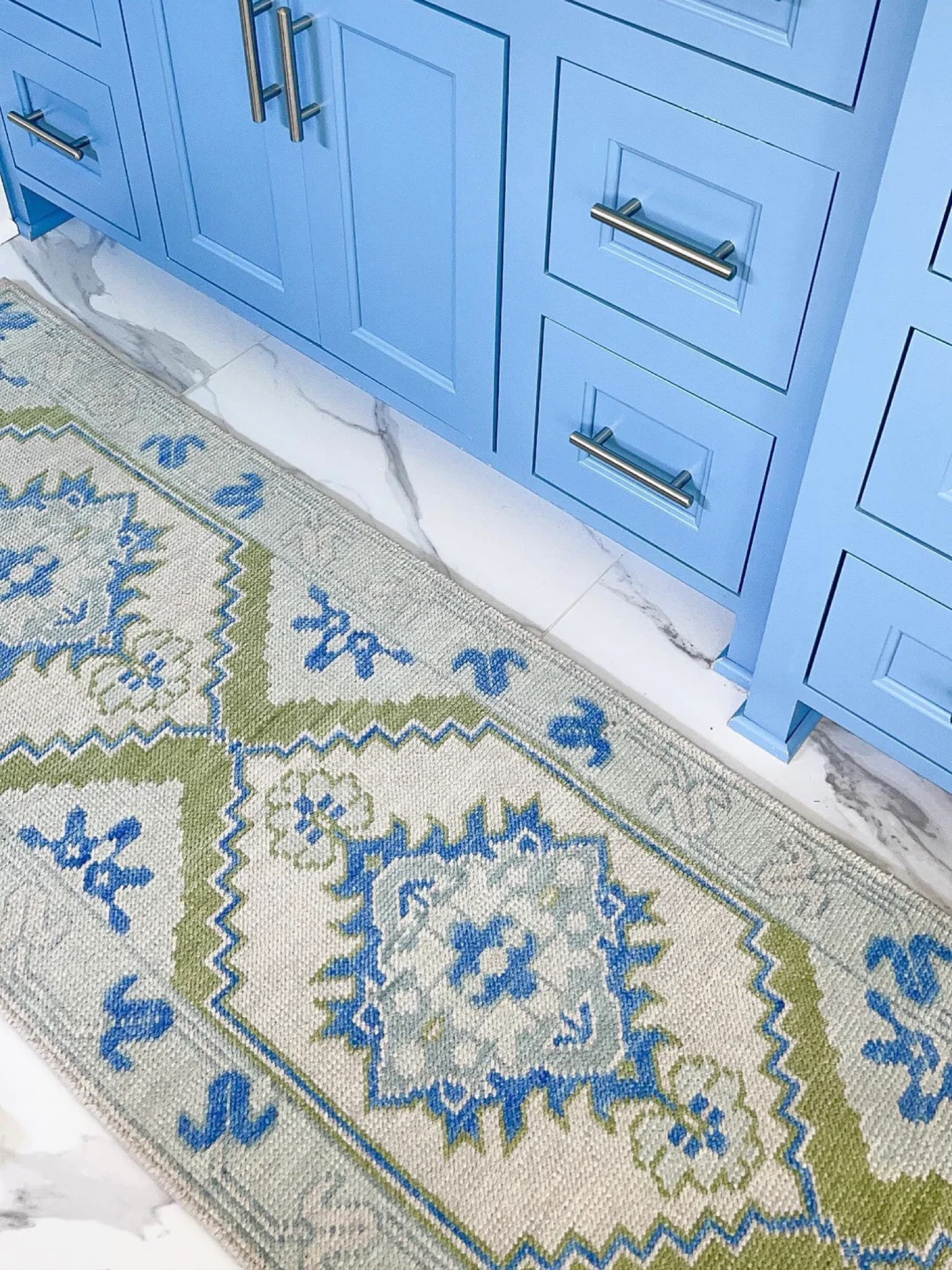 Love a good pop of color ✨

#LTKhome #LTKFind #LTKstyletip