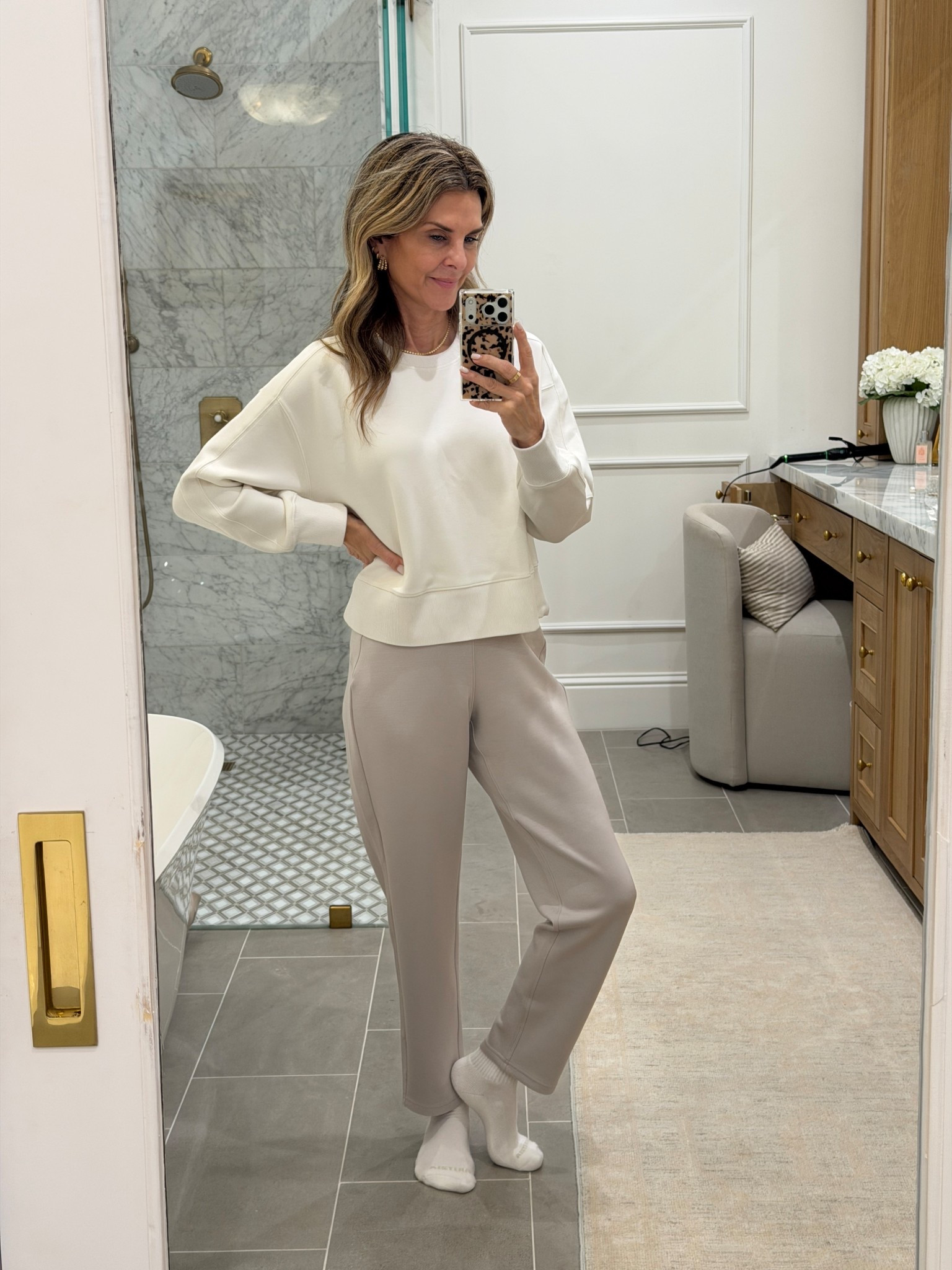 I’m 5’6’’. Use code FASHIONEDLIFEXSPANX for a discount (new customers only).

#LTKootd #LTKActive #LTKOver40