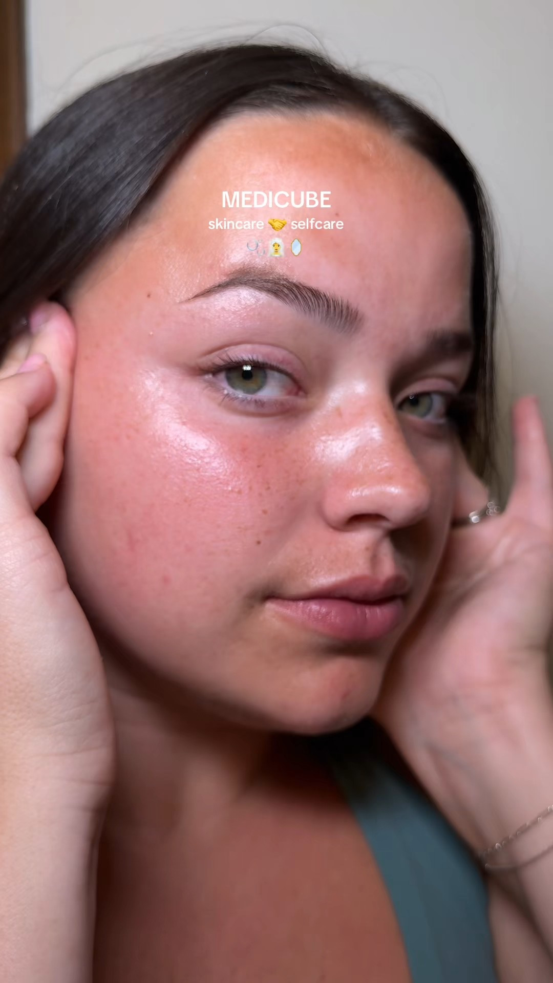 Holy Grail Skincare 🧖‍♀️ I’m bringing the spa home and my skin has never looked better 🤍 #salmonpdrn #medicube #primeday

#LTKBeauty #LTKSaleAlert