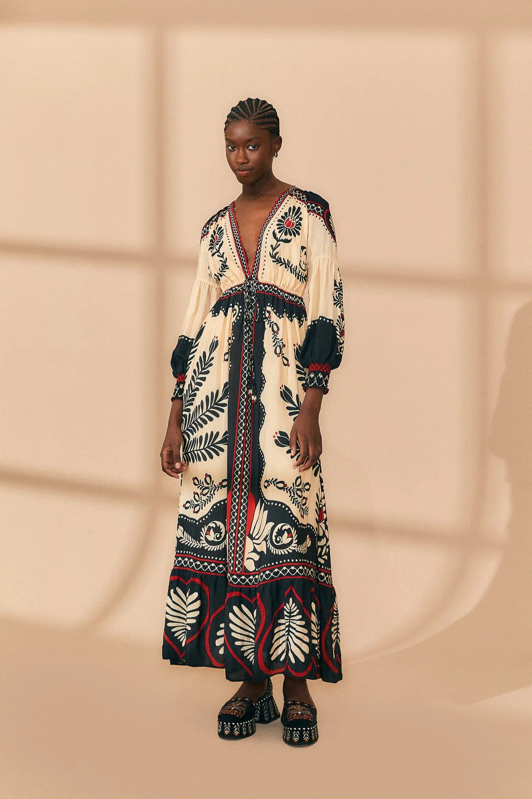 Black Passion Scarf Maxi Dress | FarmRio (US)