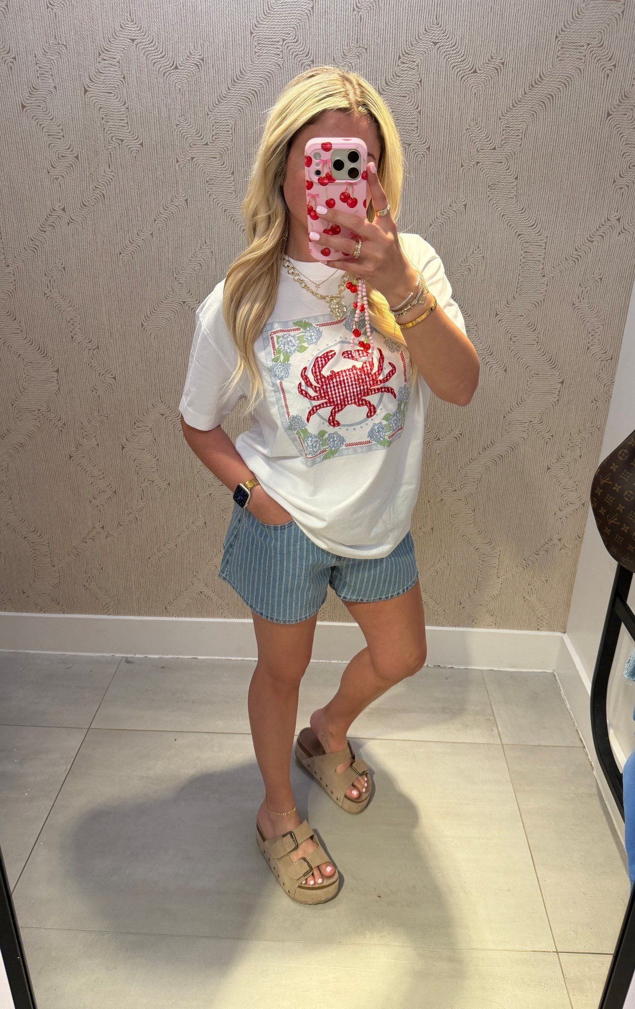 Casual spring and summer outfit
Size small graphic tee
Linen blend denim shorts tts

#LTKootd