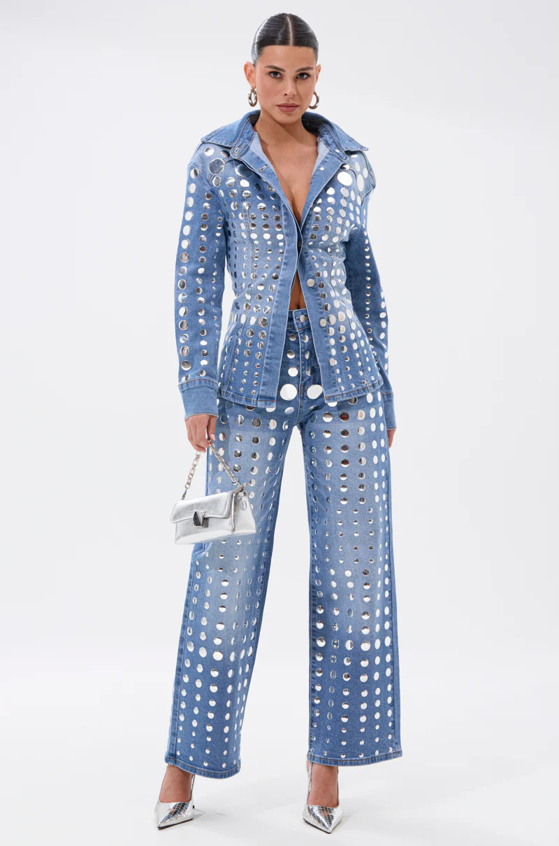 STUDS EVERYWHERE RELAXED DENIM PANT | AKIRA