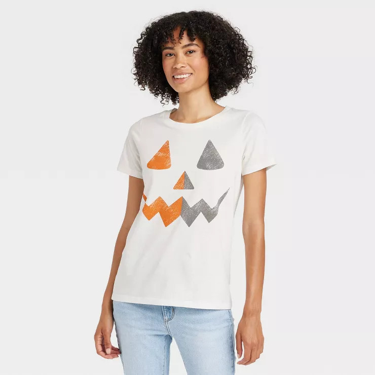 Women's Pumpkin Face Short Sleeve Graphic T-Shirt - White | Target
