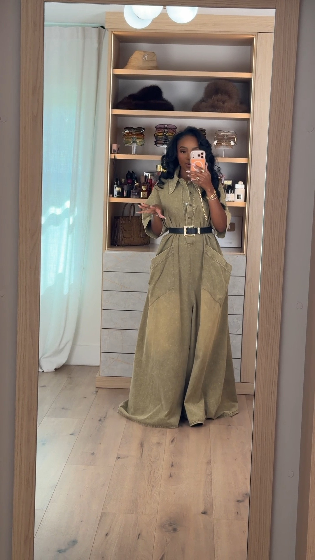 Scroll to shop! ✨ Everything from this look is linked below. 👇🏽    

Wearing: Size Small | 5’4” | 140 lbs  

📲   Download the FREE LTK app & follow me (@kirasfashionfinds) to shop all my daily finds.  #LTKootd #LTKPetite #LTKU

#LTKootd