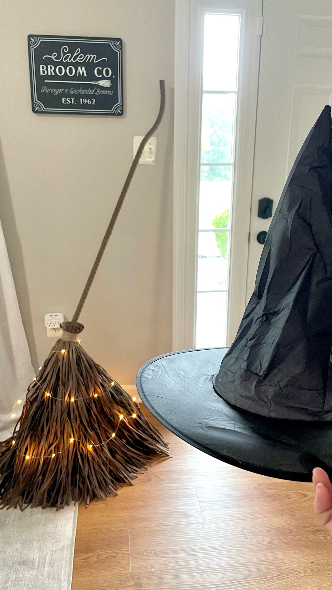 ✨ Park your brooms and hang up your hats…this is the Amazon Halloween decor I didn’t know I needed 🧹🖤 

Comment BROOM for links 🔗

#AmazonHomeFinds #HalloweenDecor2025 #SpookySeasonVibes #WitchyAesthetic #FallHomeDecor #AmazonFinds #Witchcore #SalemVibes #HalloweenMustHaves #SpookyChic

#LTKHome #LTKParties #LTKSeasonal