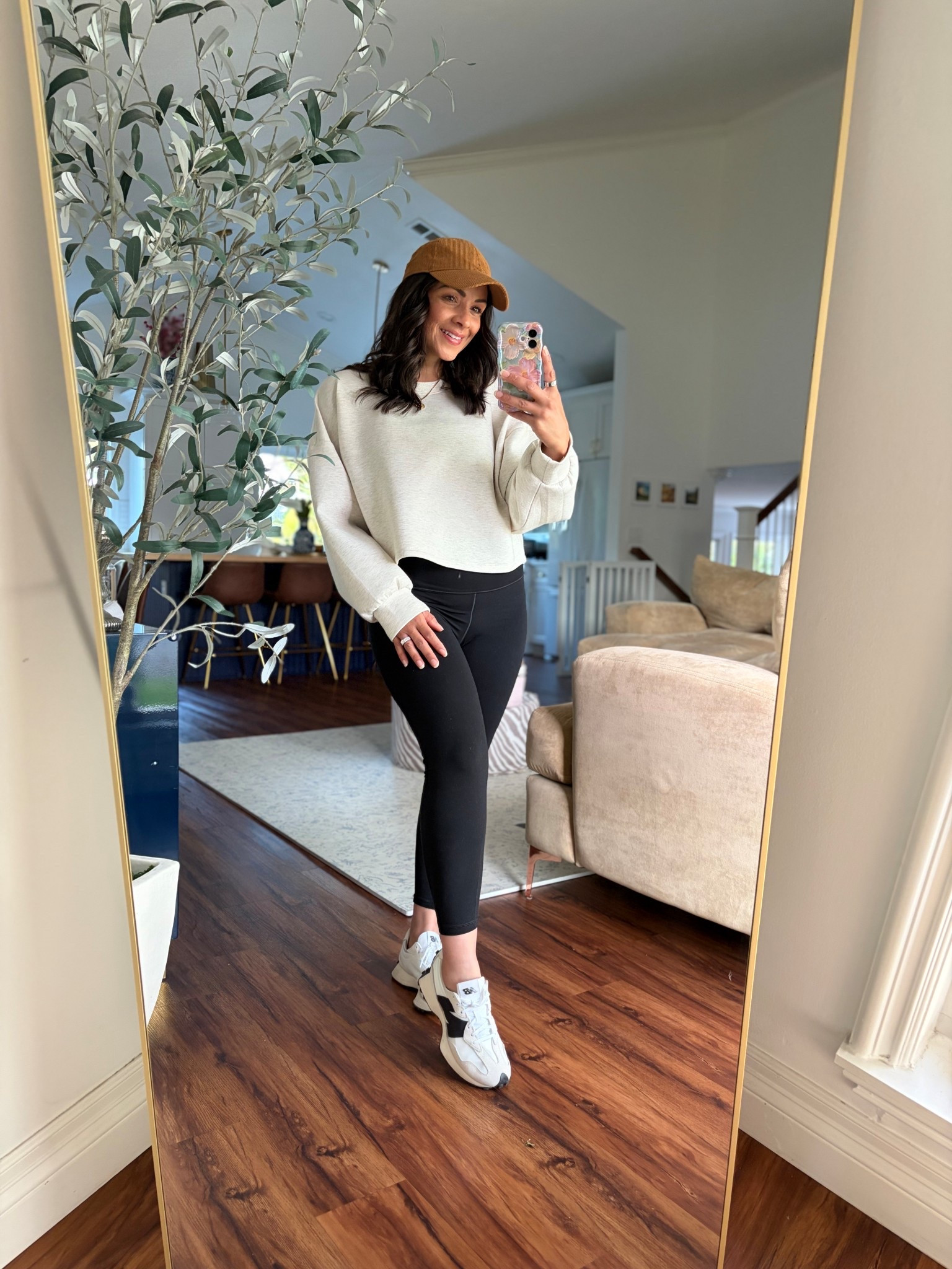 Comfortable and casual kind of day. Linking a few of my current favorites to shop.

#LTKHome #LTKmomlife #LTKfitnessgoals